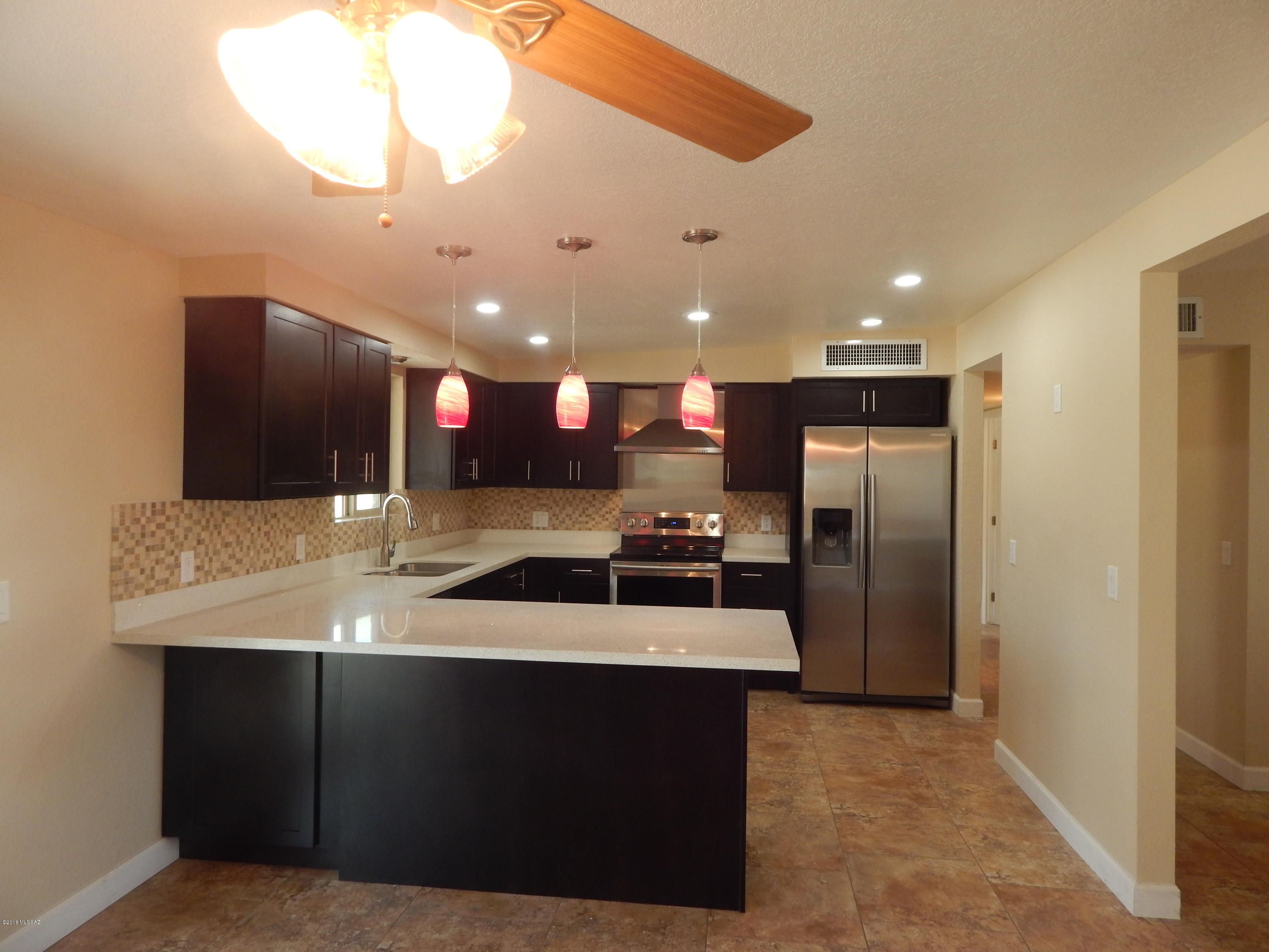 Casas Adobes Park (416-540) - Residential Lease