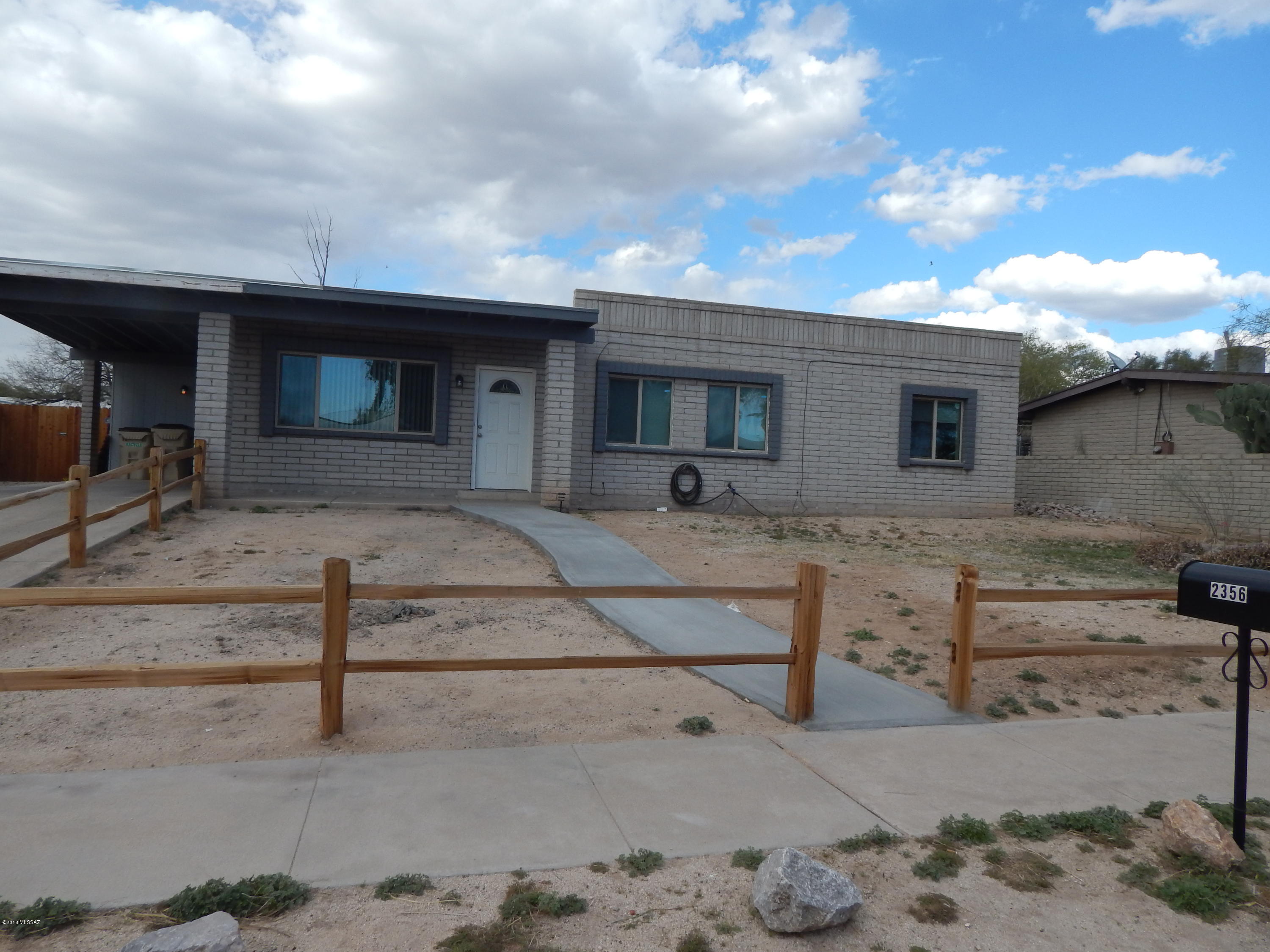 Casas Adobes Park (416-540) - Residential Lease