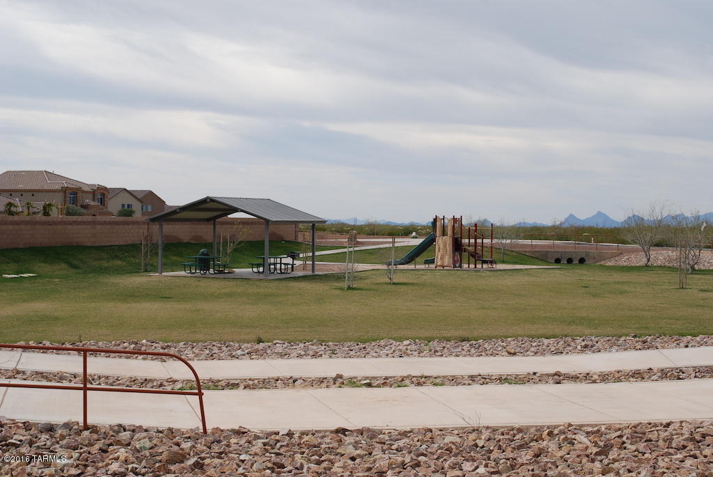 Rancho Del Lago (1-100) - Residential Lease