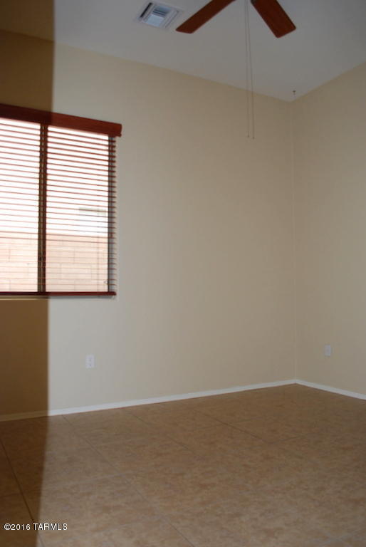 Rancho Del Lago (1-100) - Residential Lease