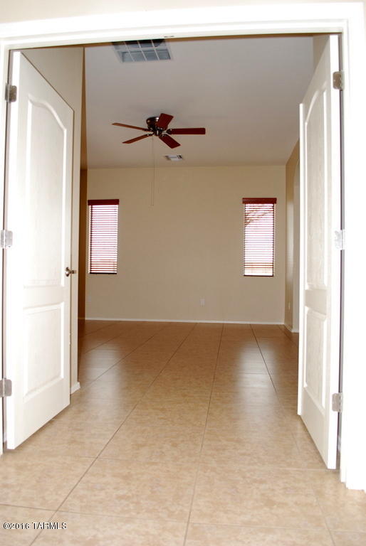 Rancho Del Lago (1-100) - Residential Lease