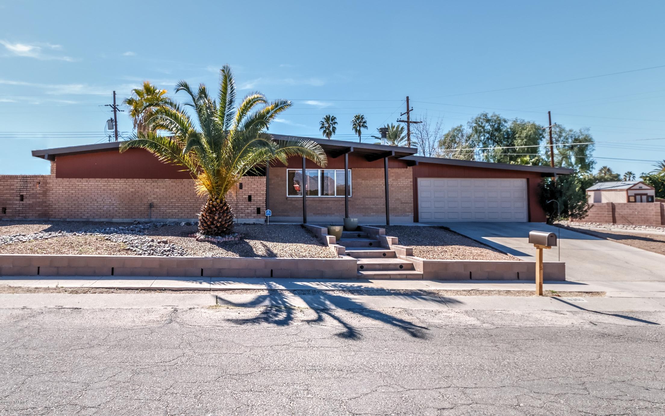 Centennial Park (1-160) - Residential
