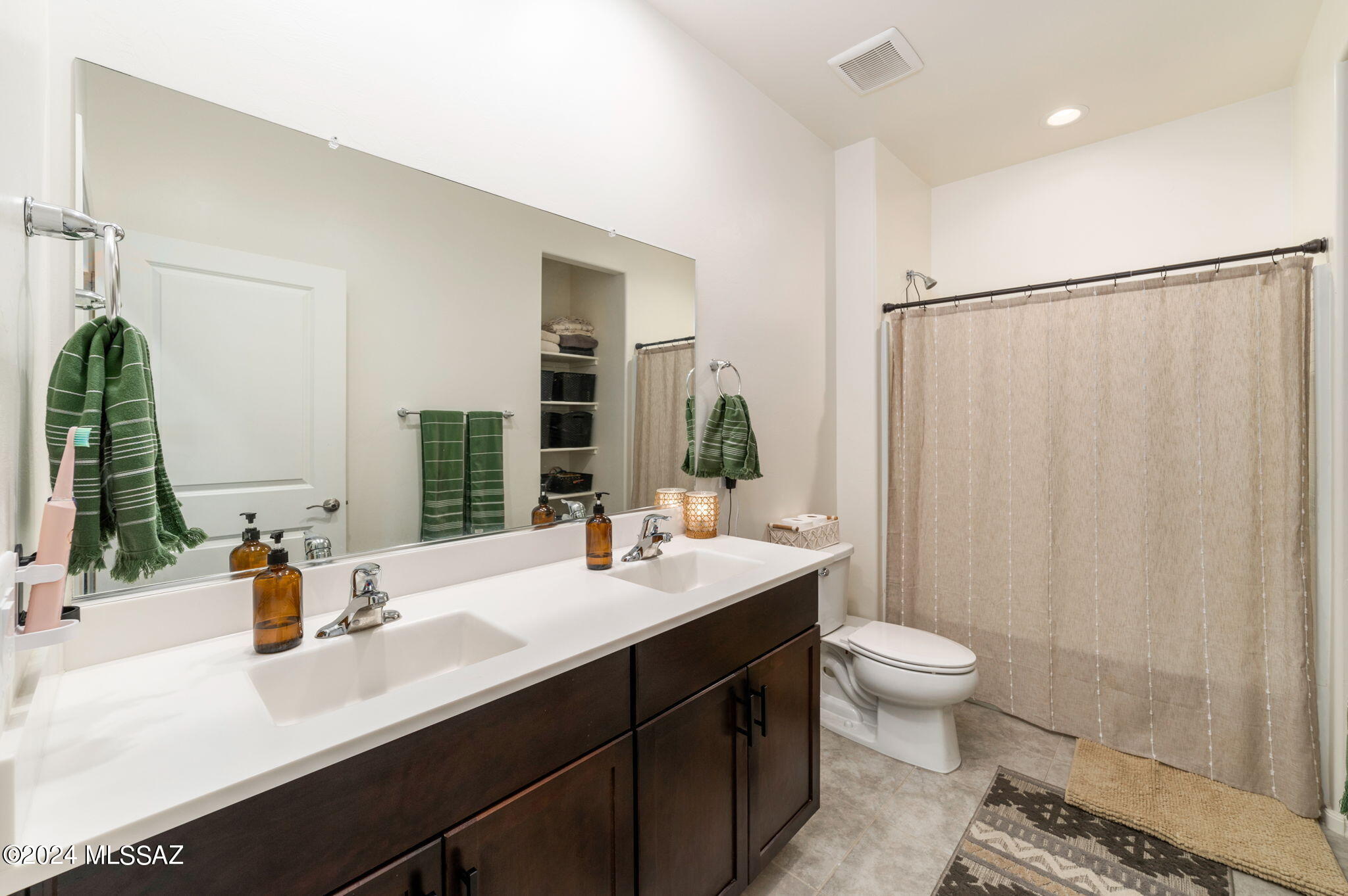 La Estancia De Tucson (1-330) - Residential