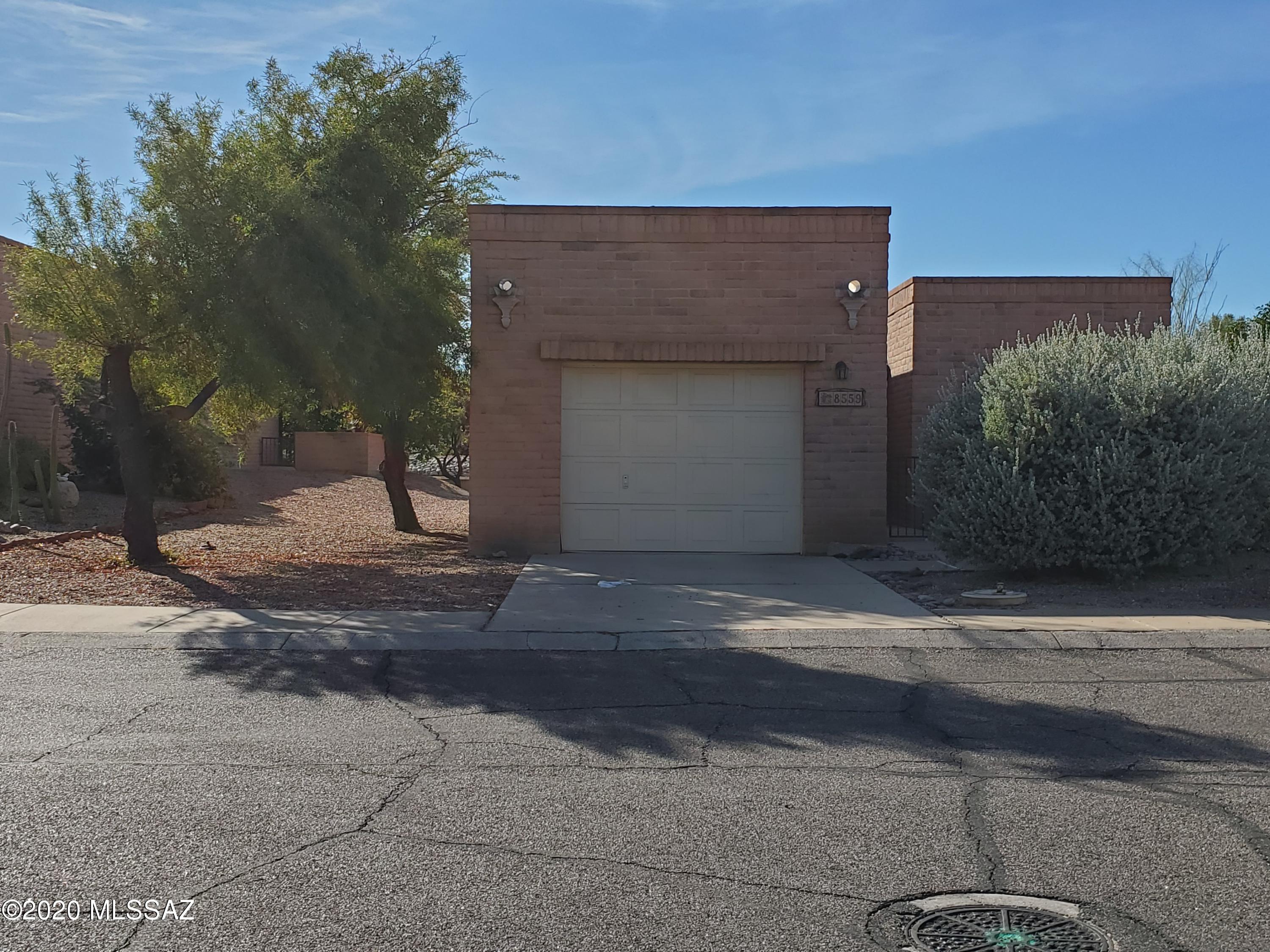 La Cholla Hills(314-353) - Residential
