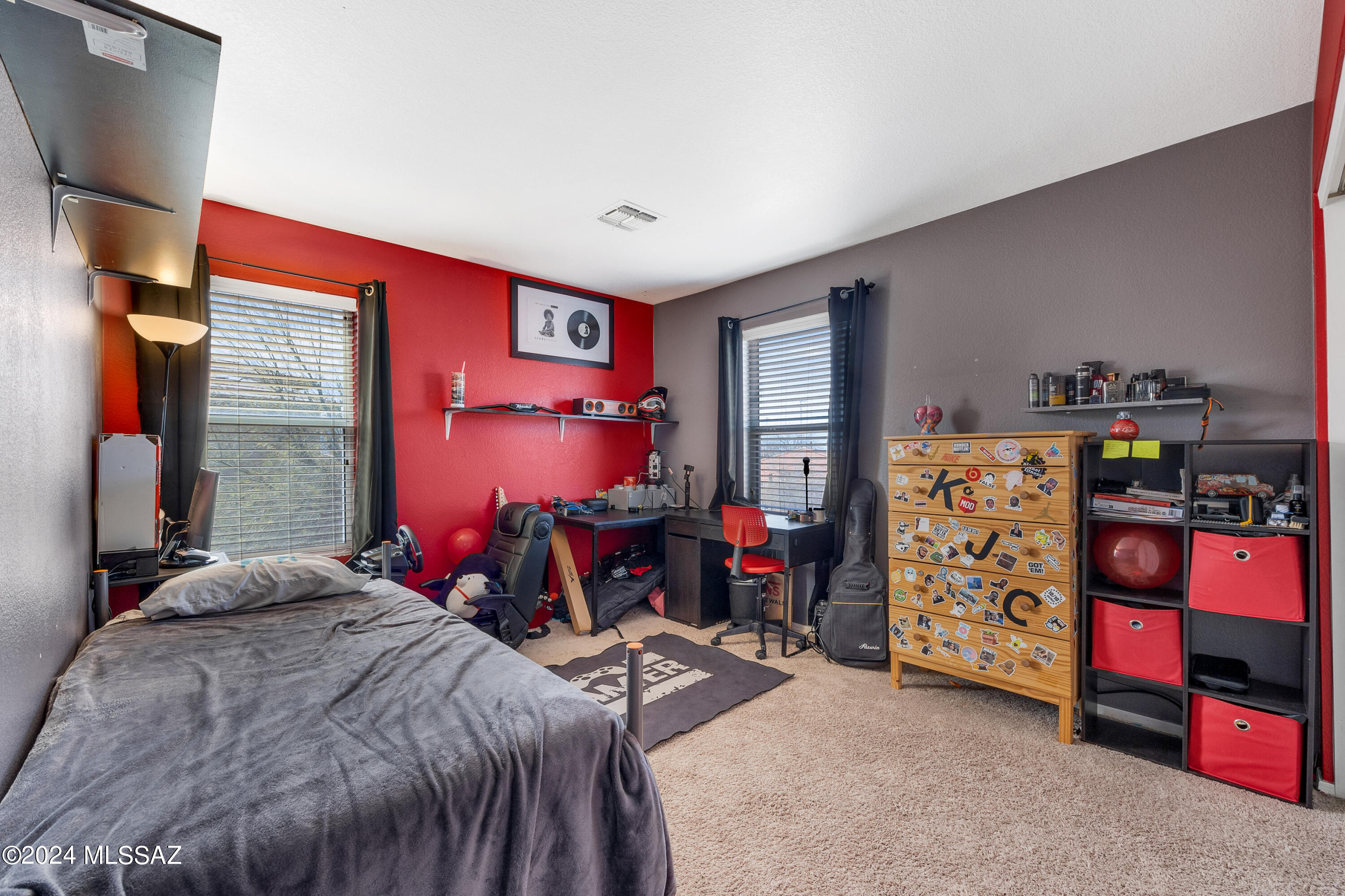 Black Horse (1-411) - Residential