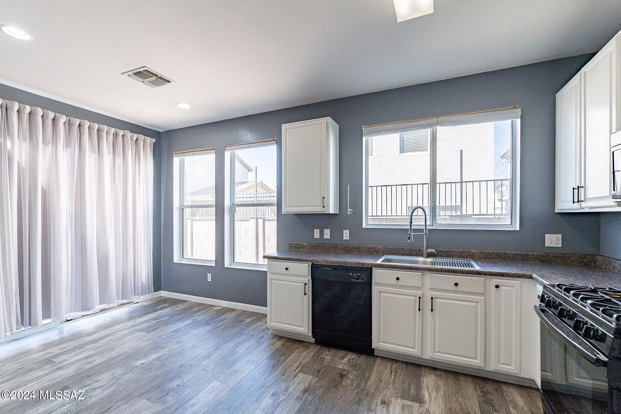 Pantano Overlook - Residential