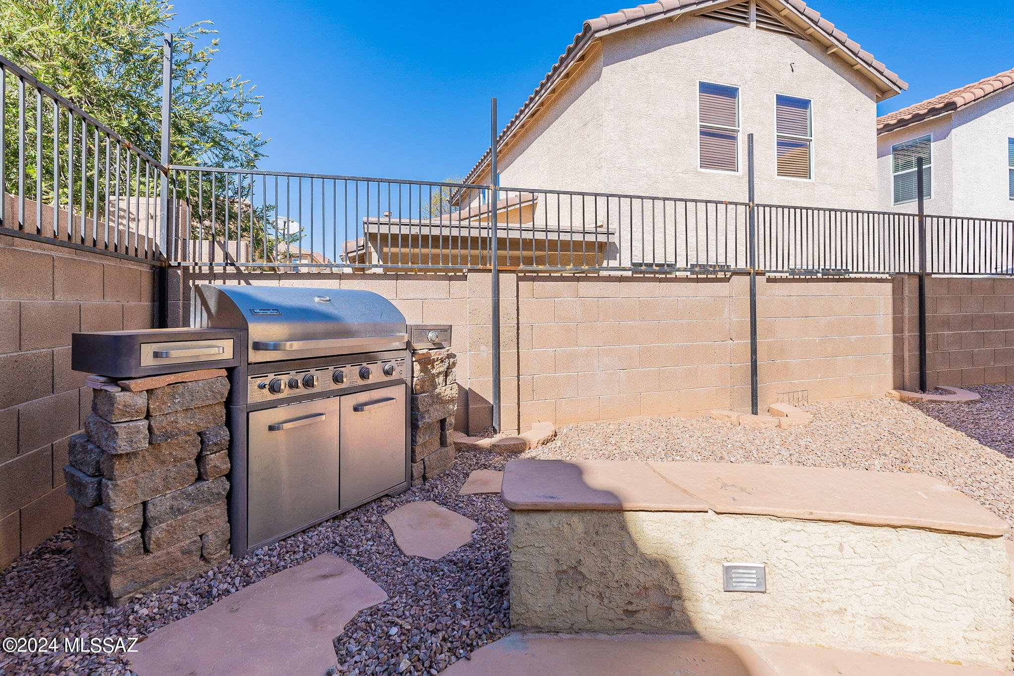 Pantano Overlook - Residential