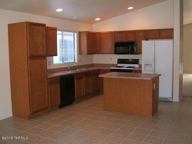 Mona Lisa Heights II - Residential Lease