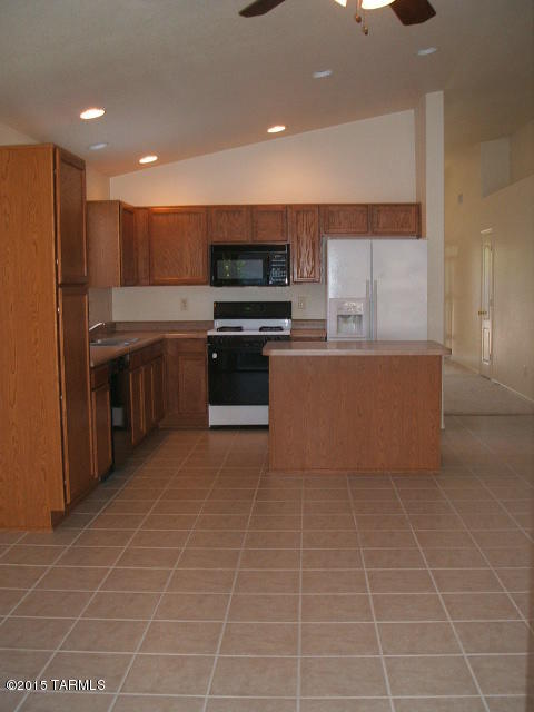 Mona Lisa Heights II - Residential Lease