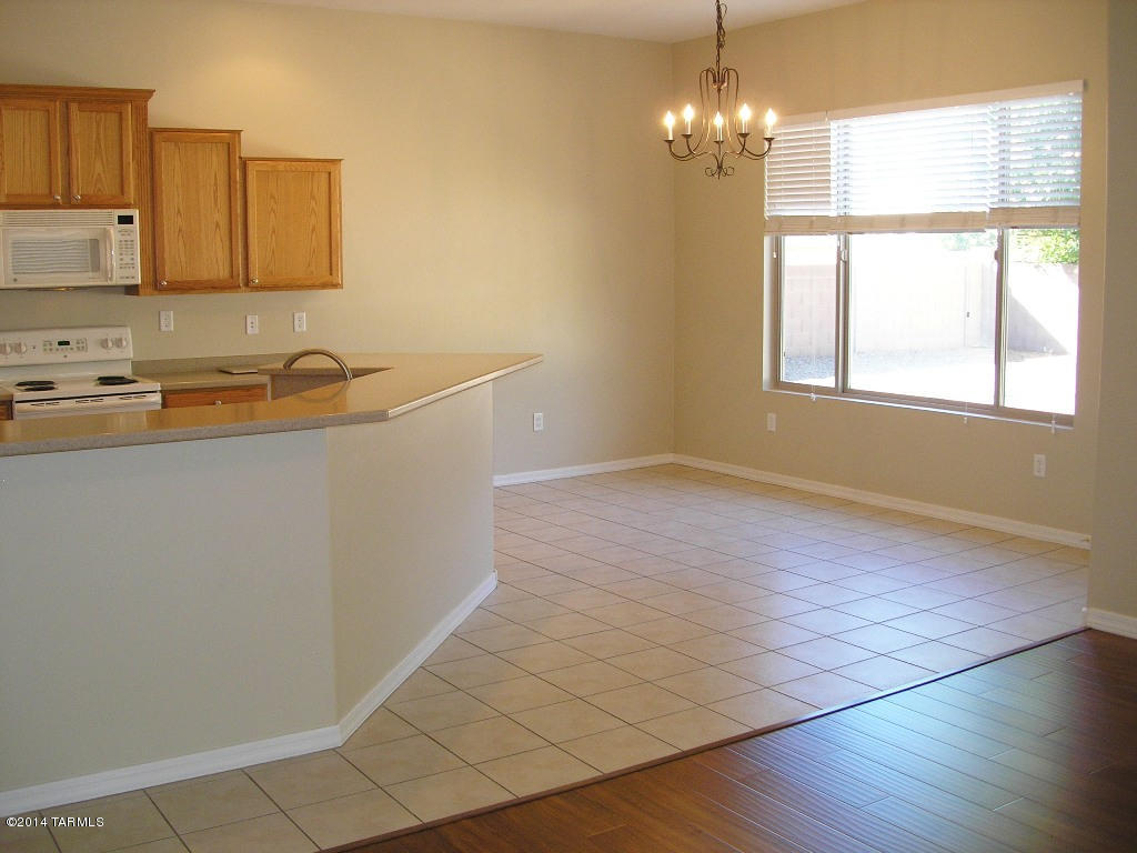 Presidio Del Valle (1-166) - Residential Lease