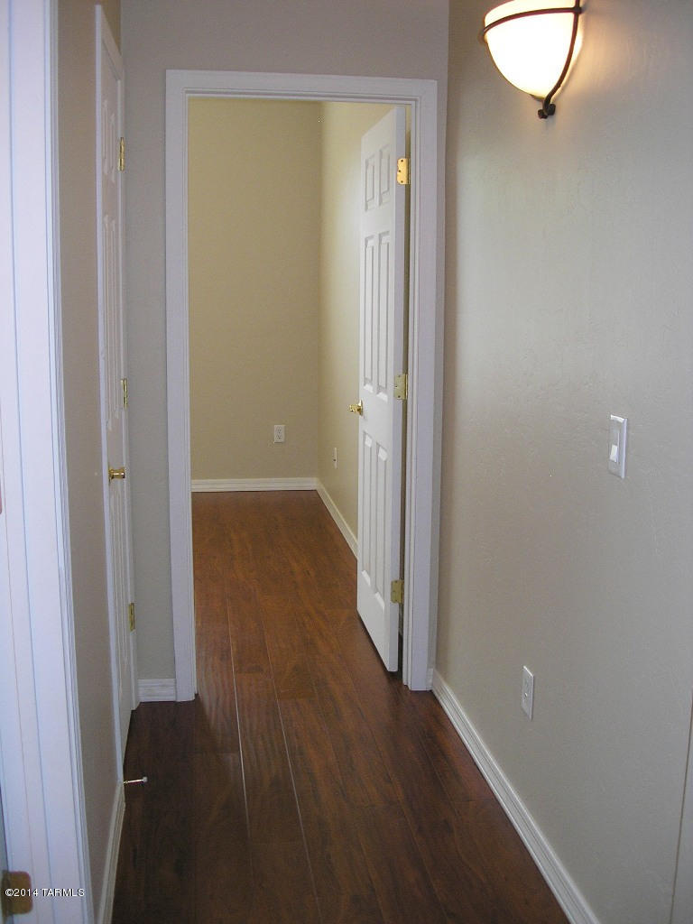 Presidio Del Valle (1-166) - Residential Lease