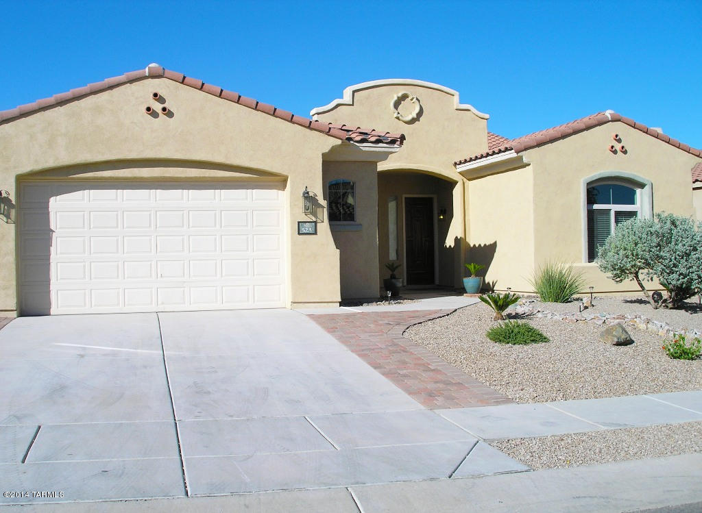 Presidio Del Valle (1-166) - Residential Lease
