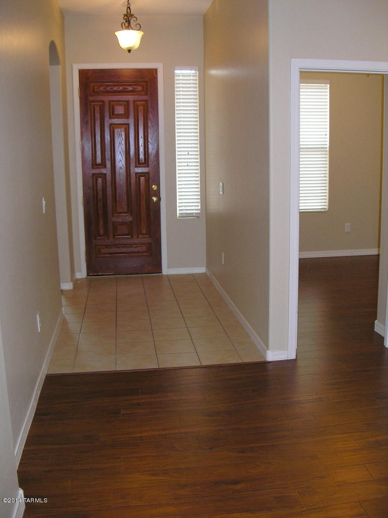 Presidio Del Valle (1-166) - Residential Lease