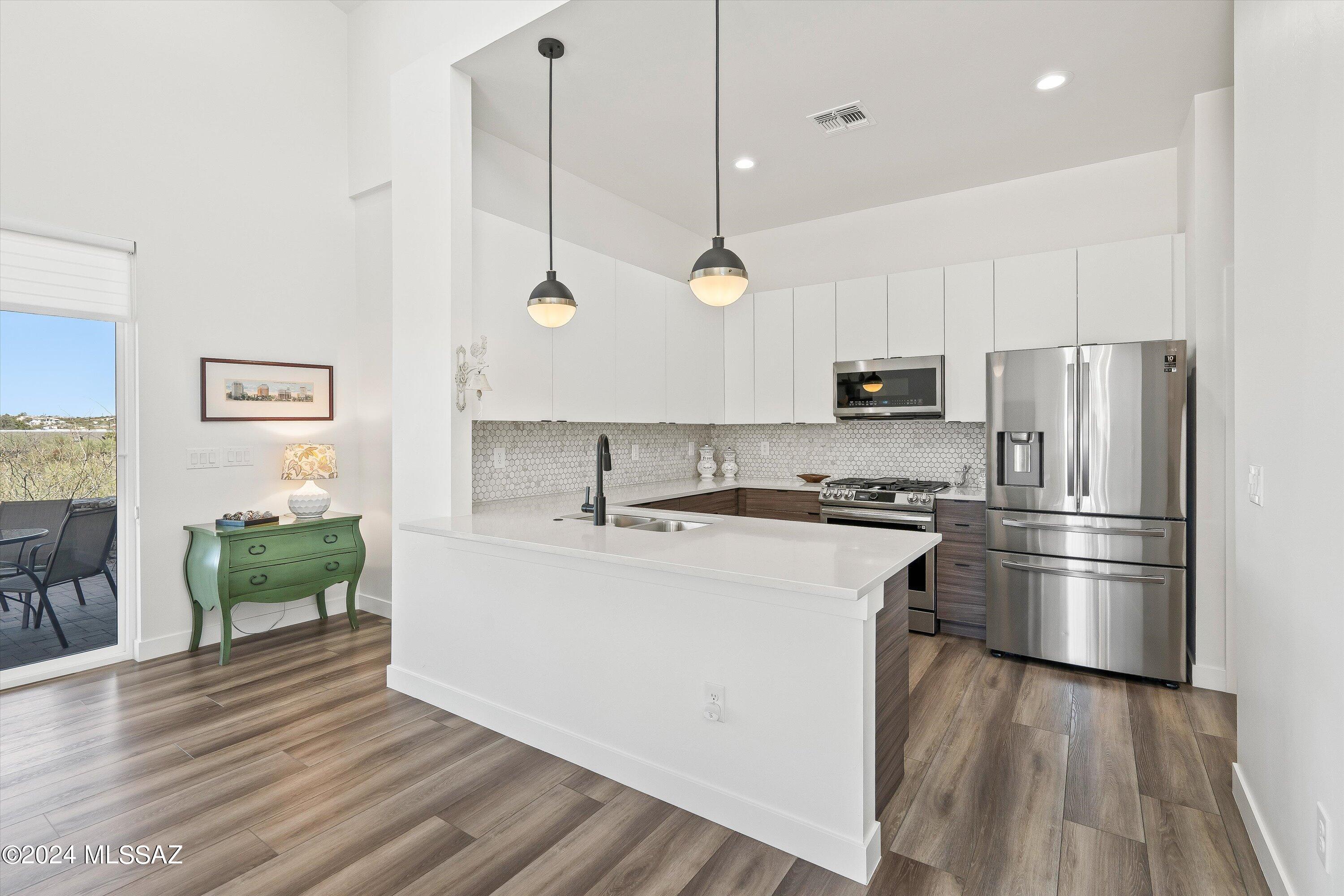 La Reserve Villas - Residential