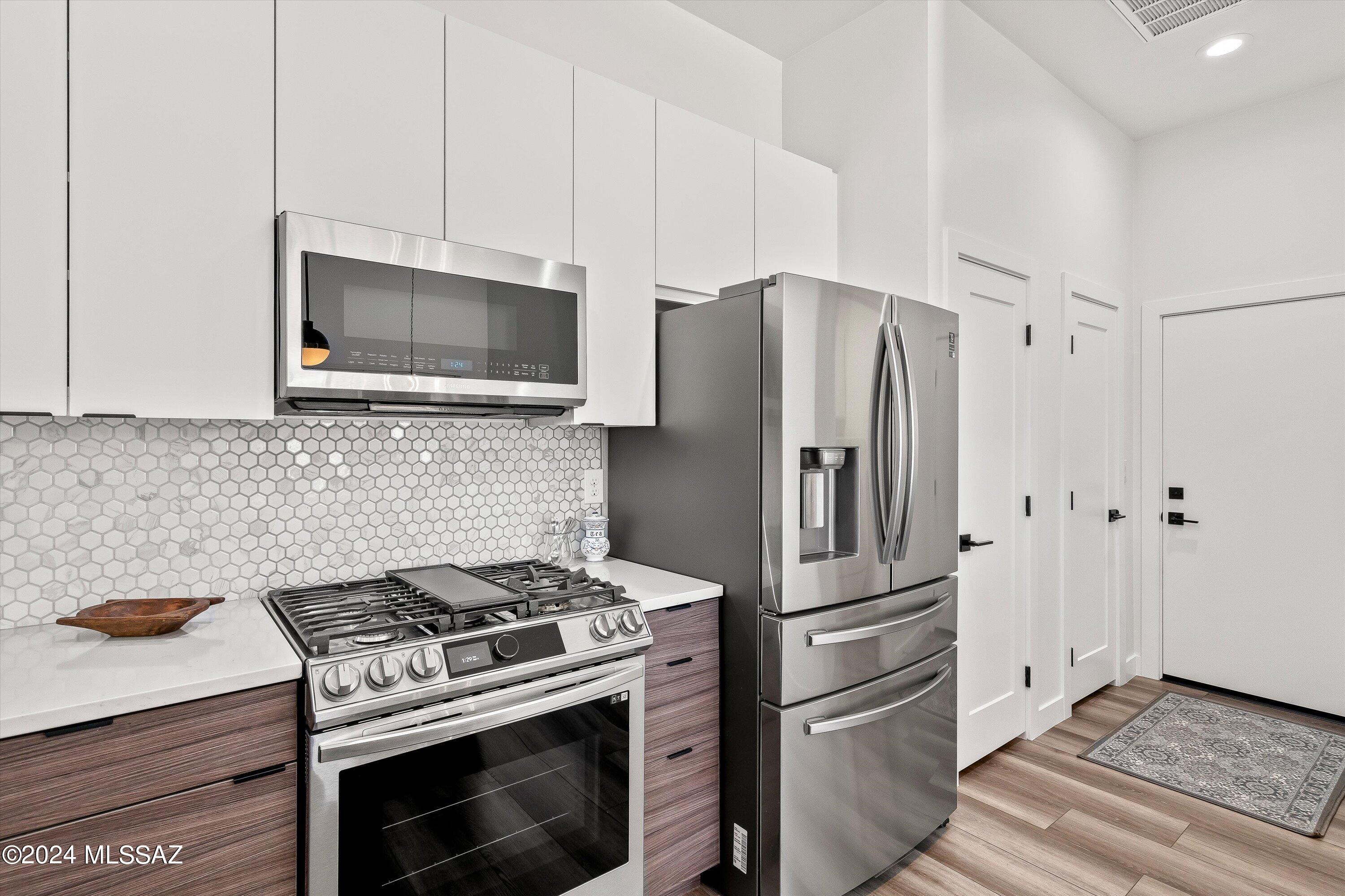 La Reserve Villas - Residential