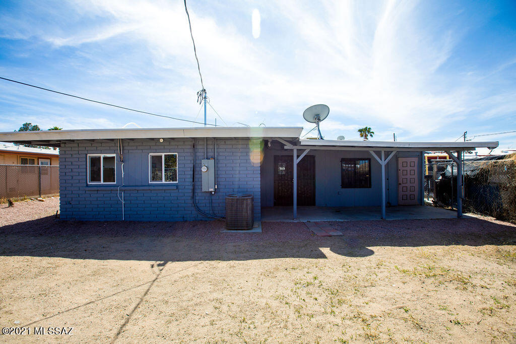 Pueblo Gardens - Residential