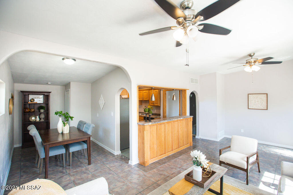 Pueblo Gardens - Residential