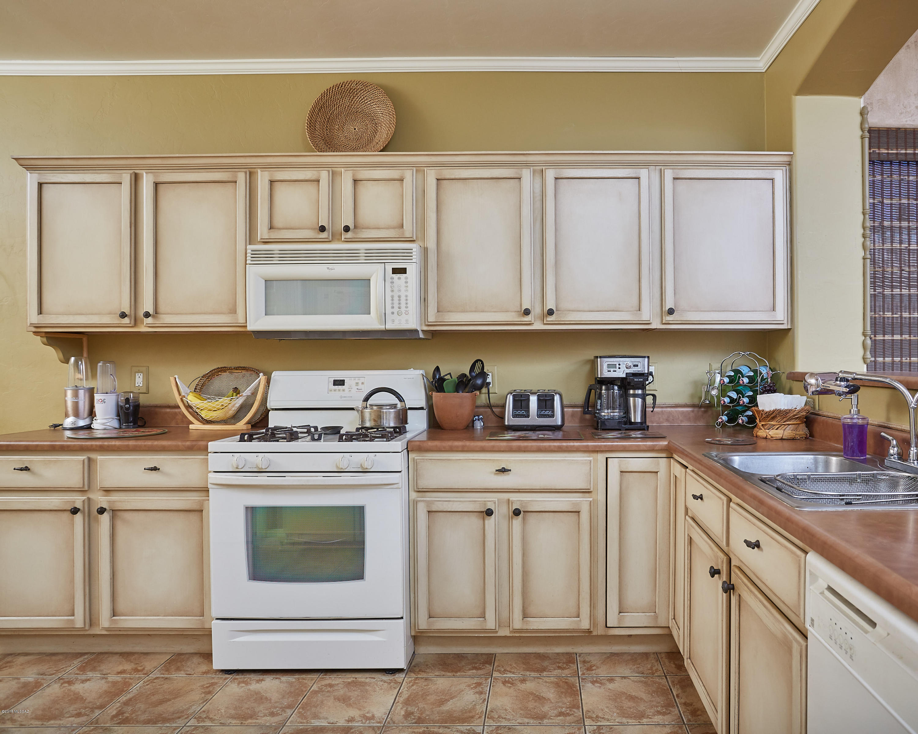Las Campanas Village (1-111) - Residential