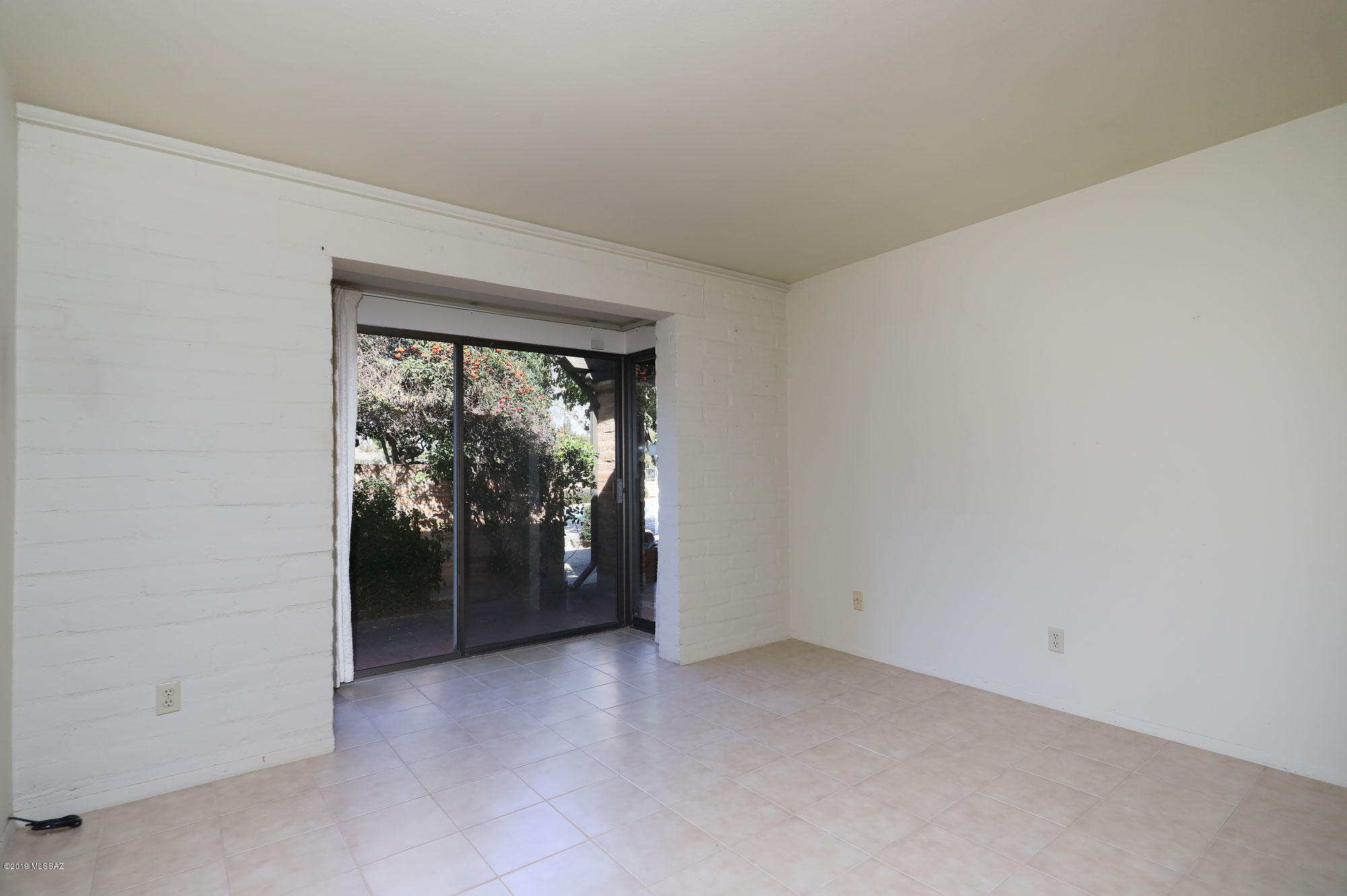 Tucson National Est - Residential