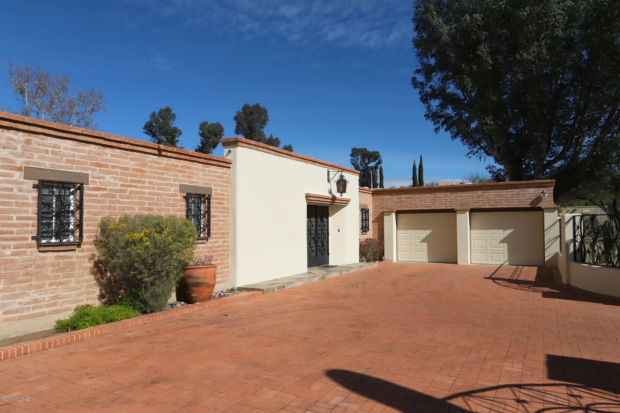 Tucson National Est - Residential