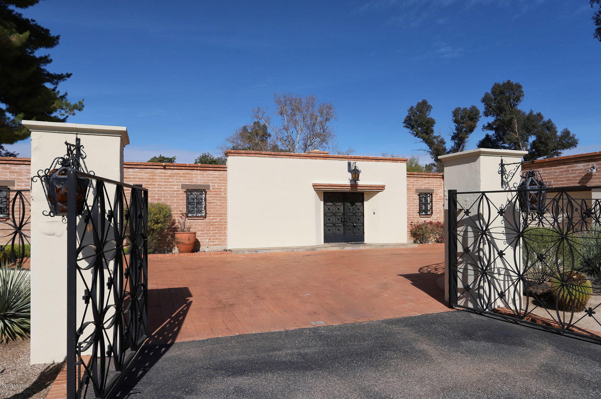 Tucson National Est - Residential