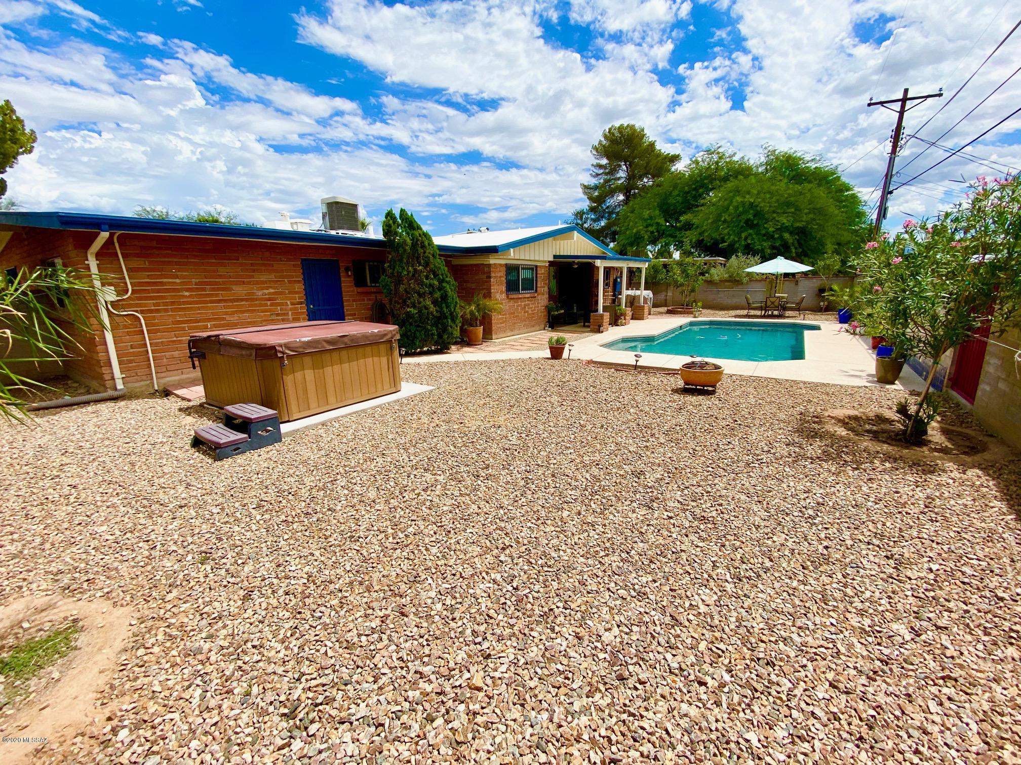 San Fernando Village - Residential