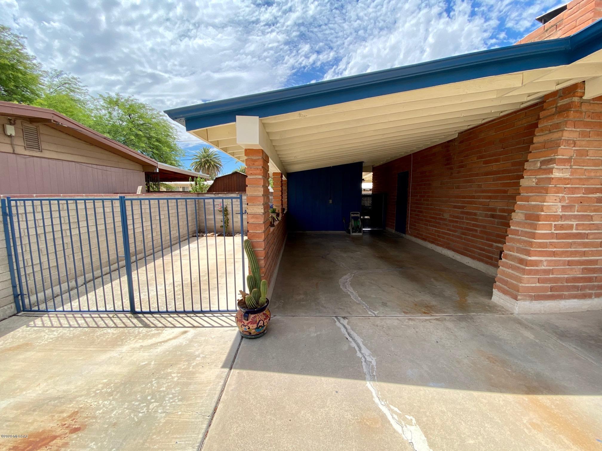 San Fernando Village - Residential