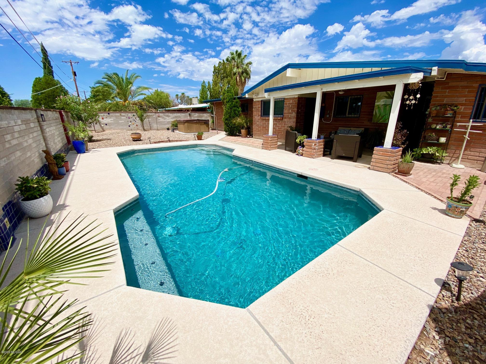 San Fernando Village - Residential