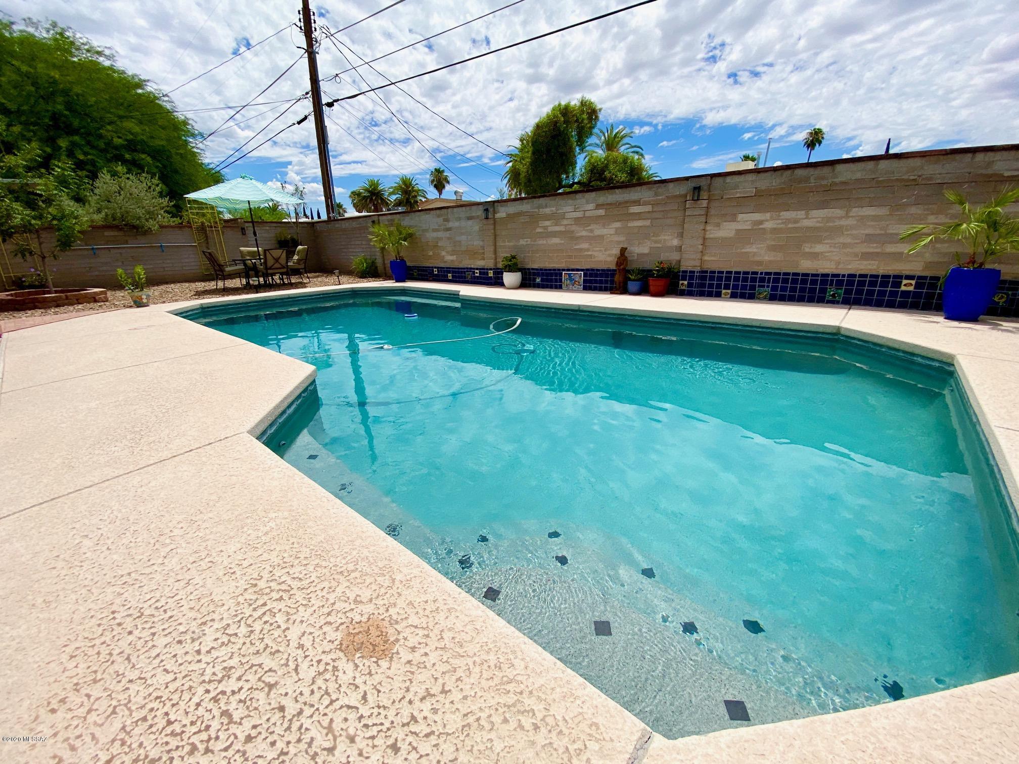San Fernando Village - Residential