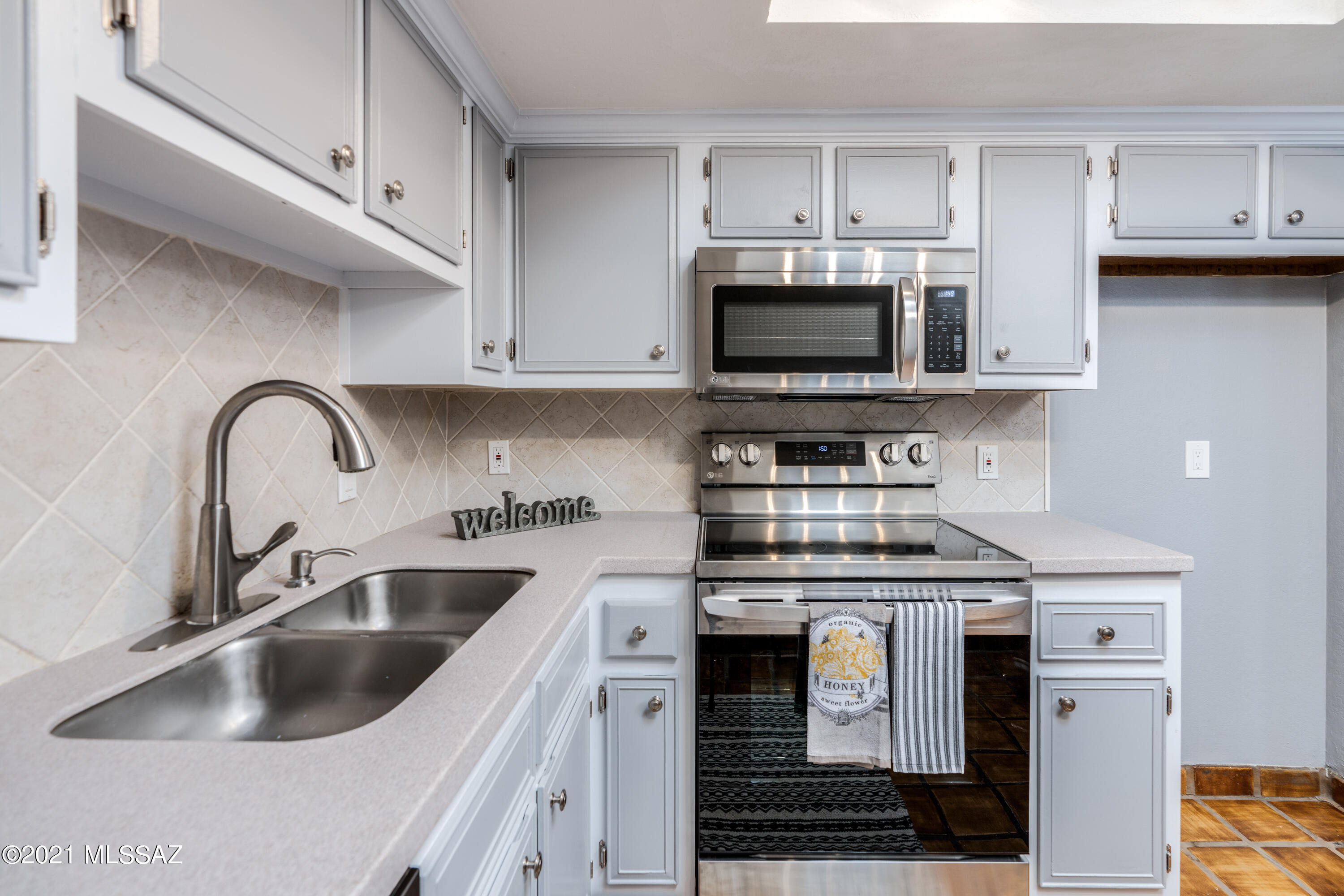 Las Casas Bellas Condo (1-44) - Residential