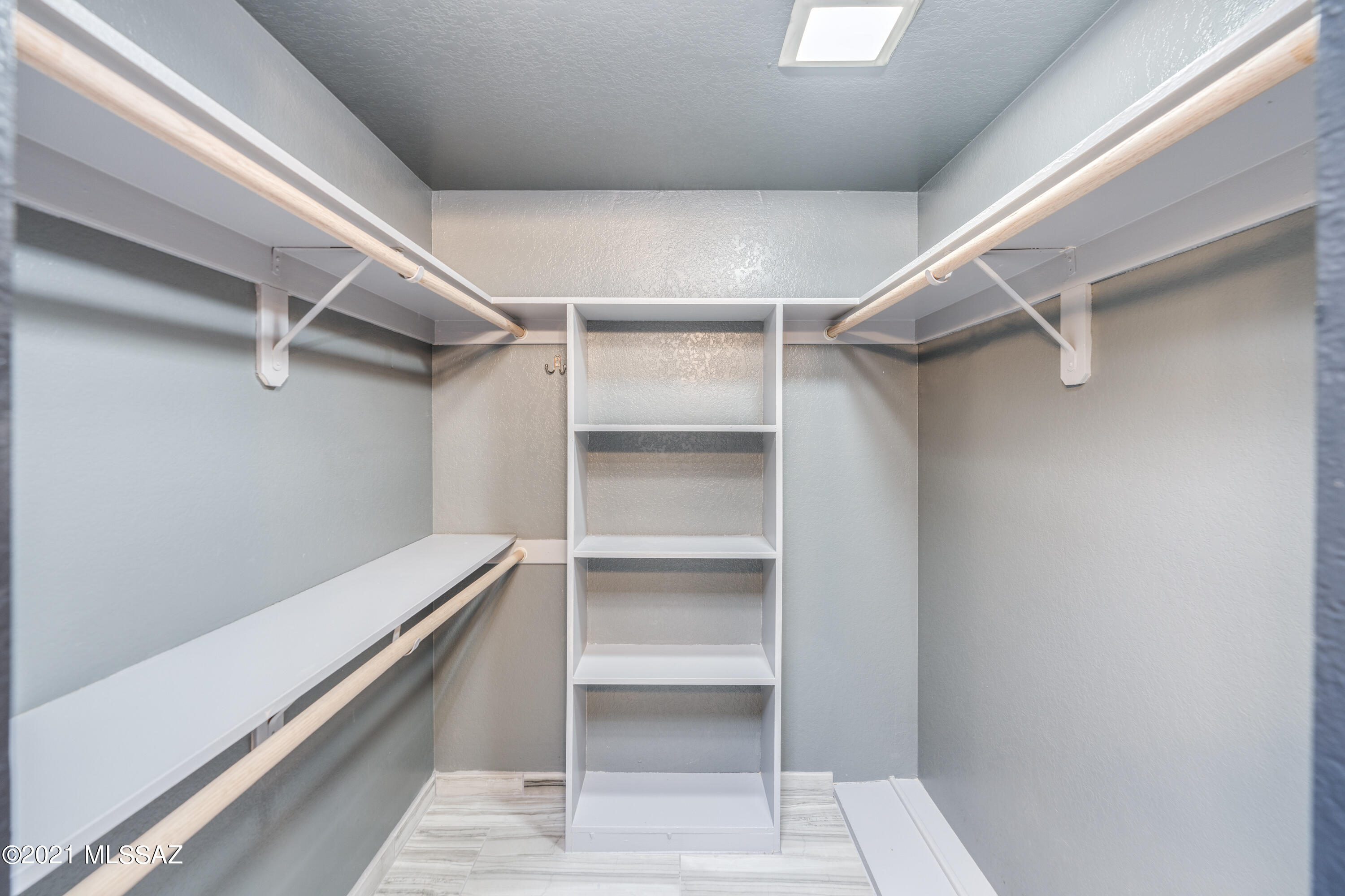 Las Casas Bellas Condo (1-44) - Residential