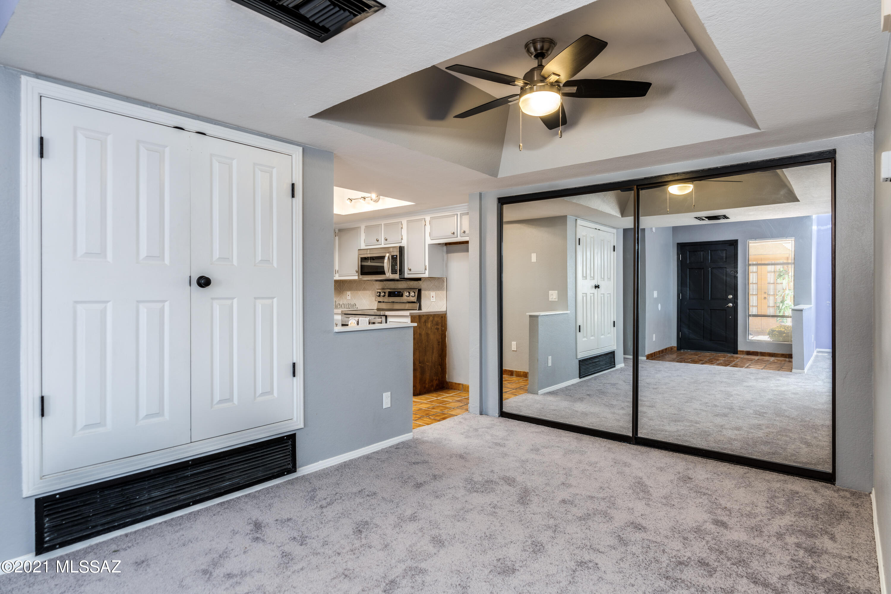 Las Casas Bellas Condo (1-44) - Residential