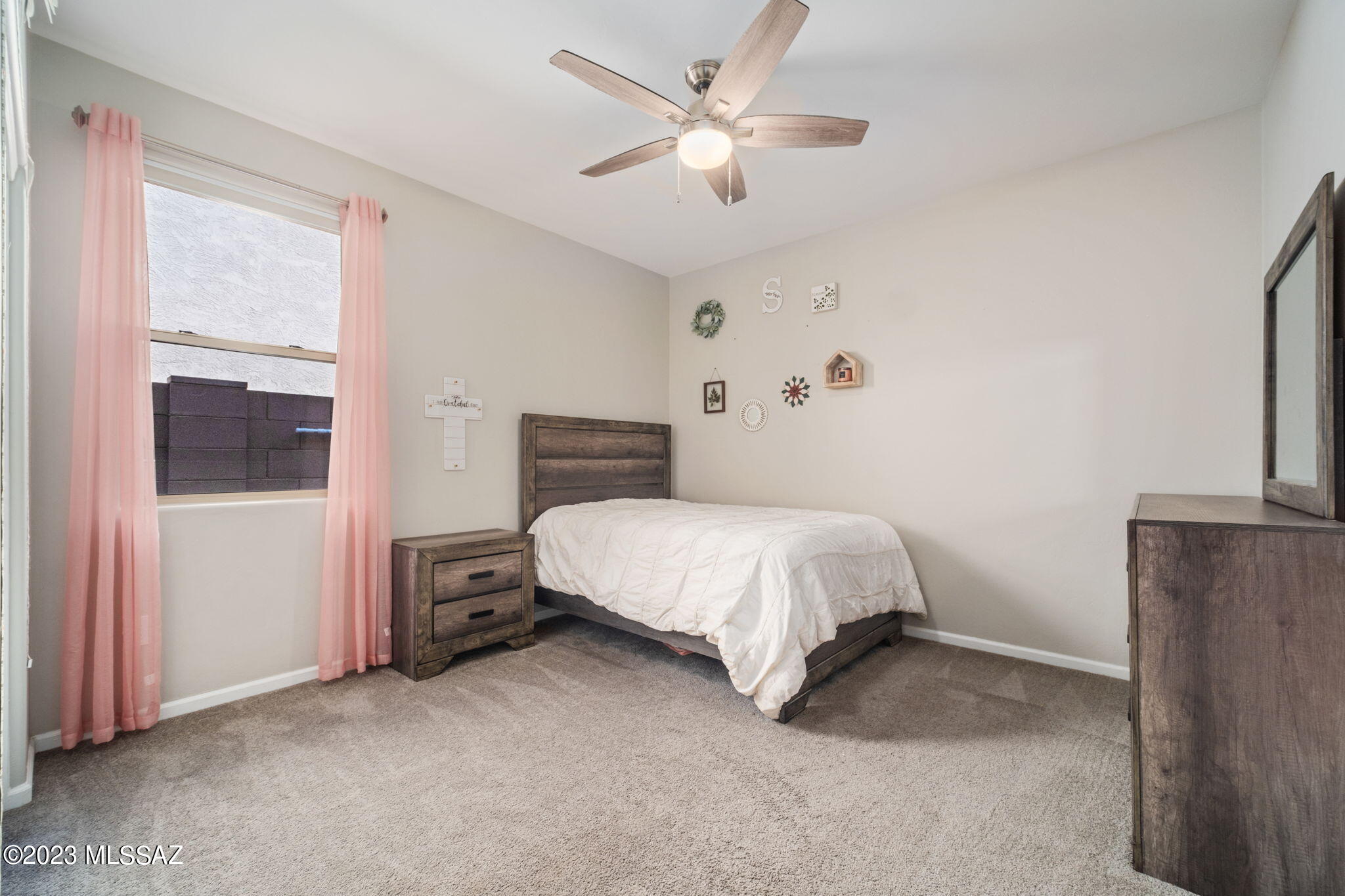 Desert Oasis At Twin Peaks - Residential