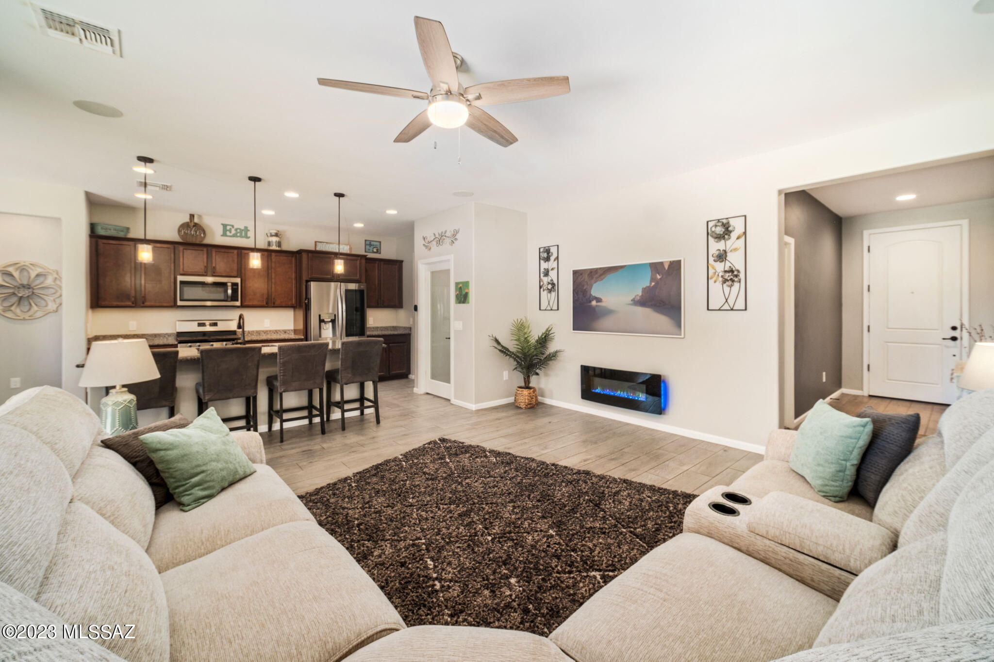 Desert Oasis At Twin Peaks - Residential