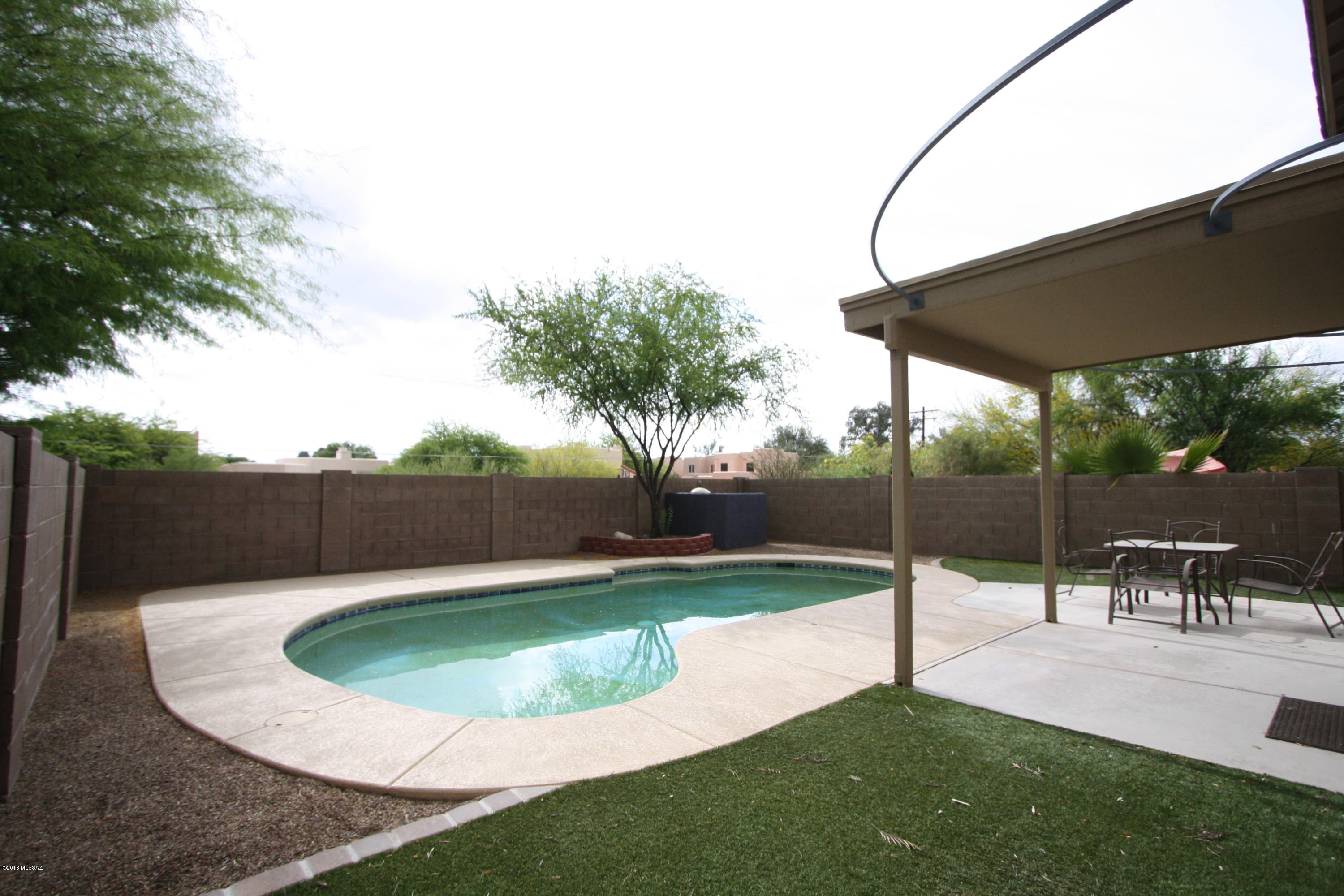 Riverhaven (1-373) - Residential Lease