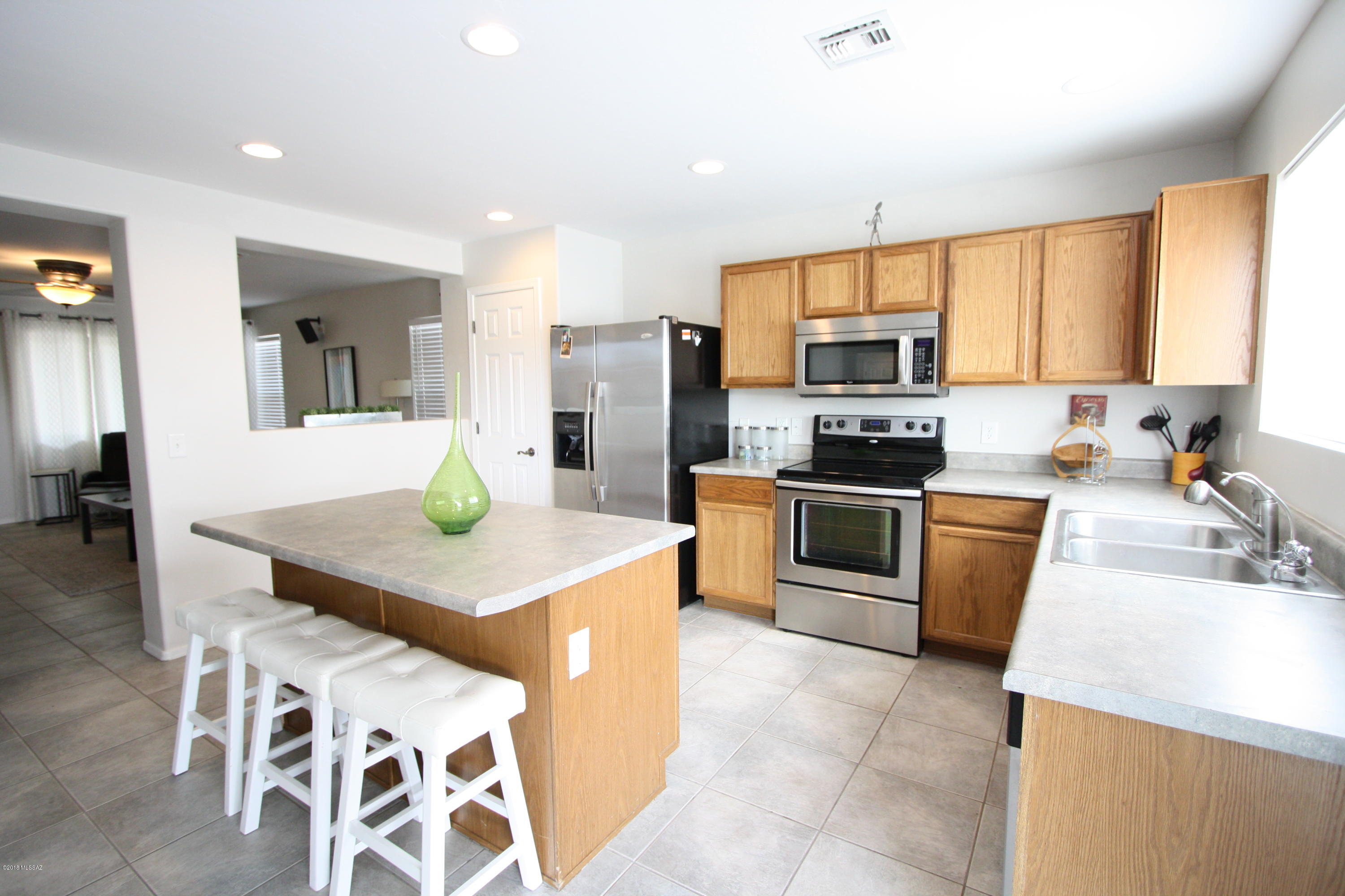 Riverhaven (1-373) - Residential Lease