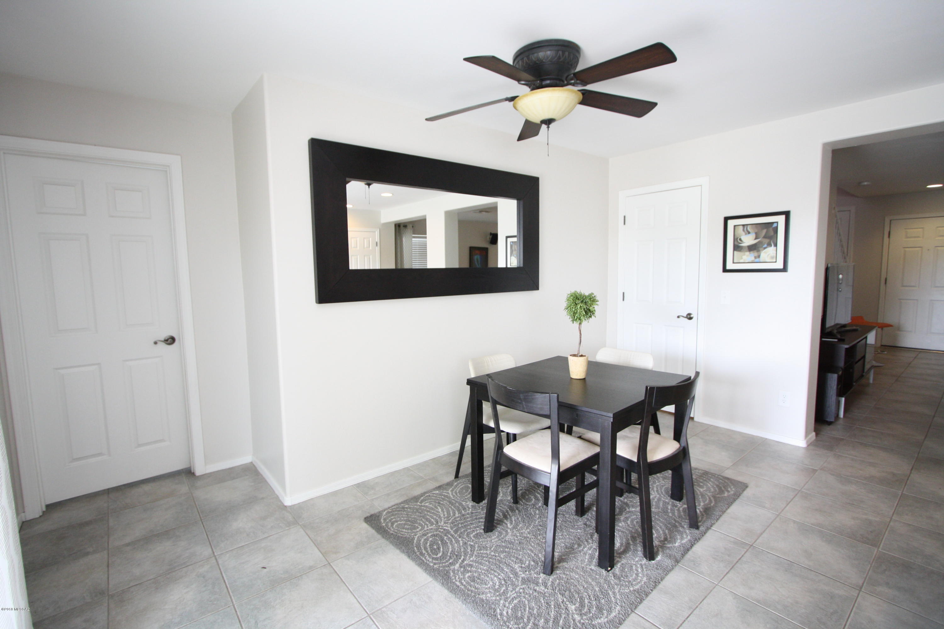 Riverhaven (1-373) - Residential Lease