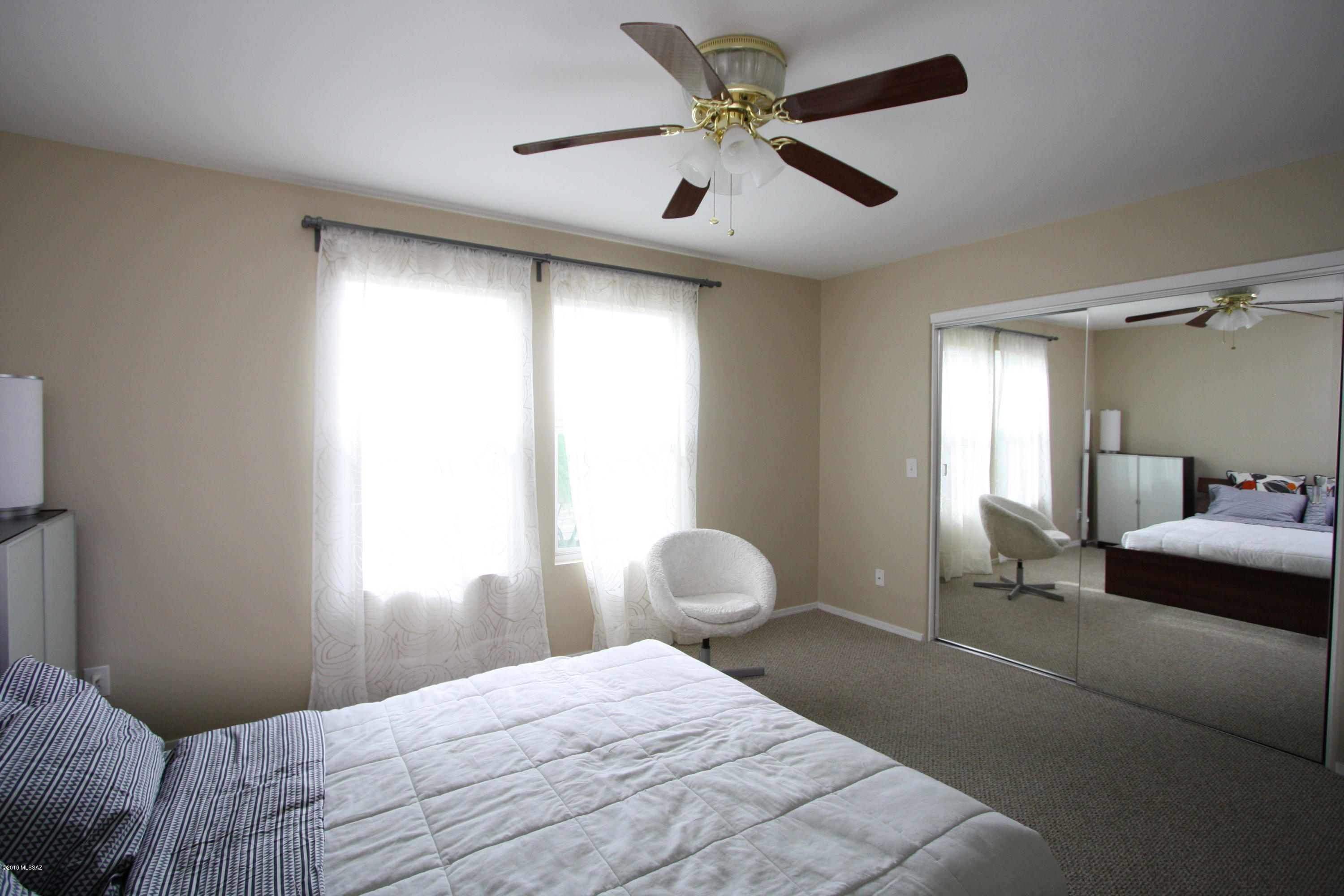 Riverhaven (1-373) - Residential Lease