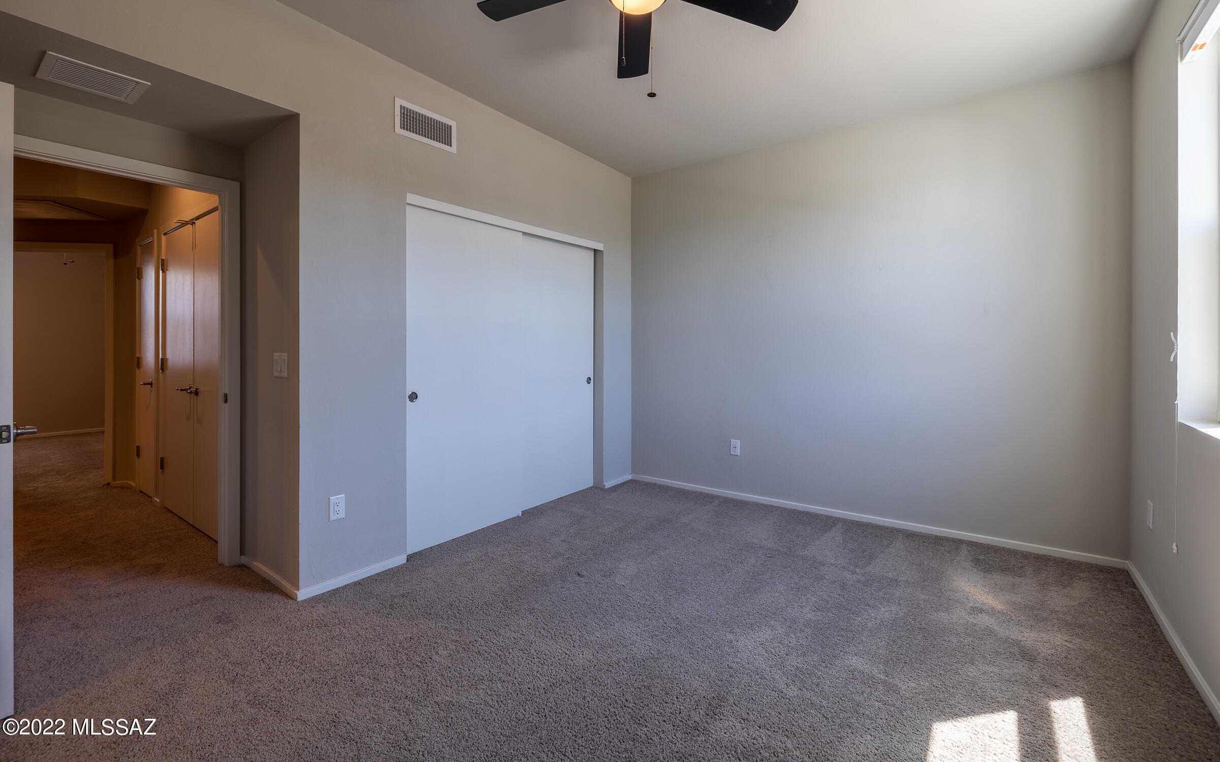 Camino Modern SQ20180120608 - Residential