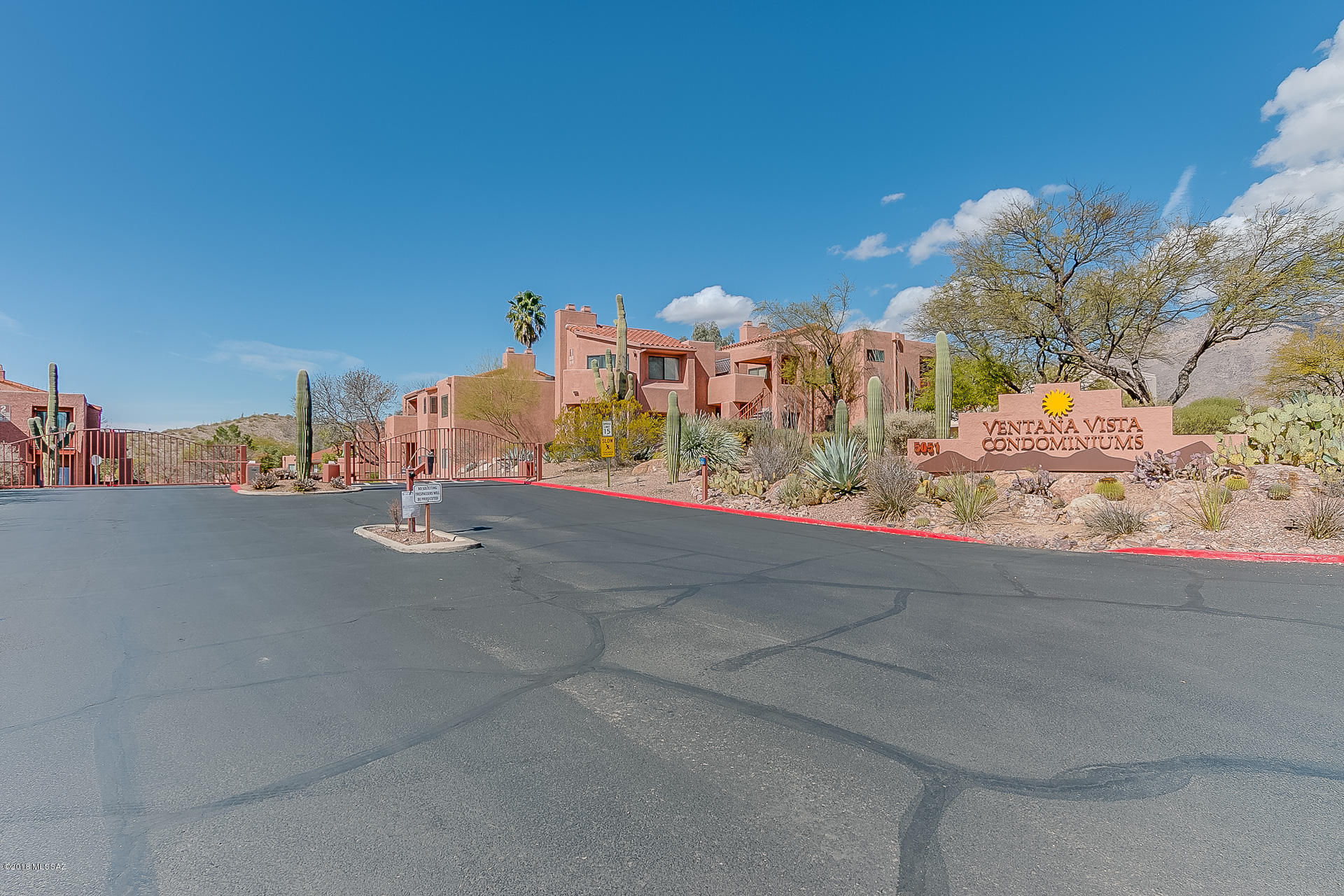 Ventana Vista Condominiums - Residential
