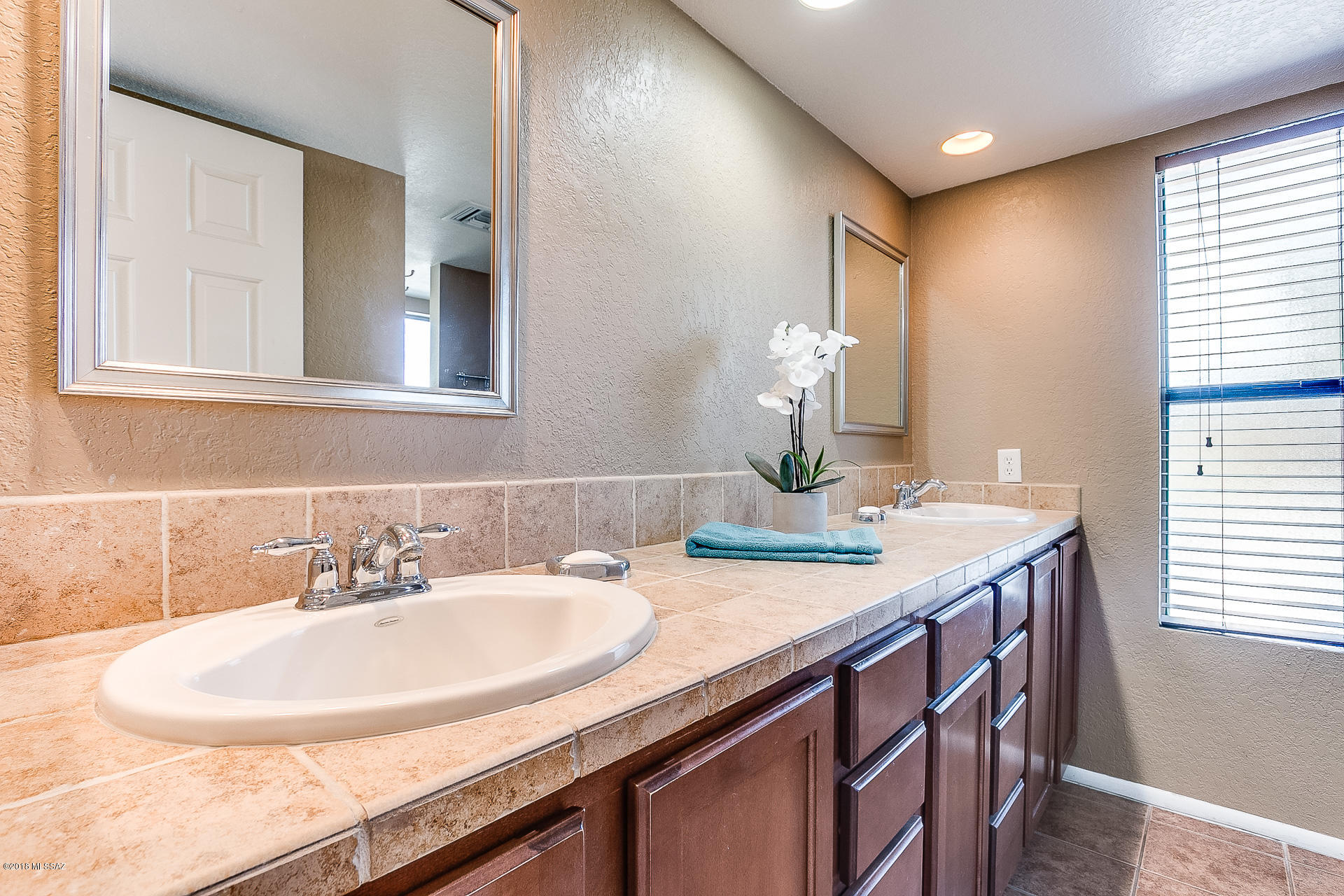 Ventana Vista Condominiums - Residential