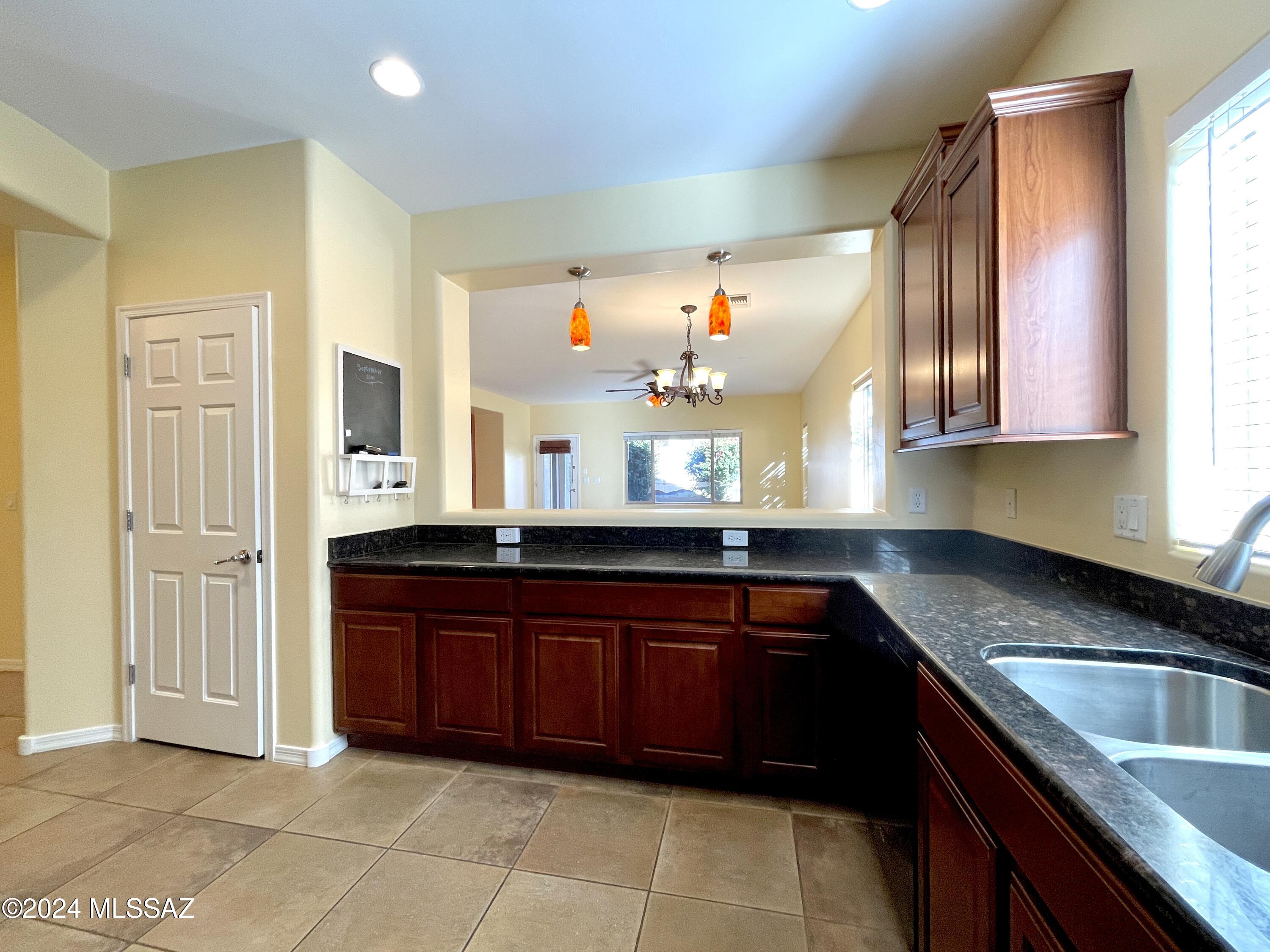 Rancho Vistoso NGHB 10 & 11 (1-360) - Residential Lease