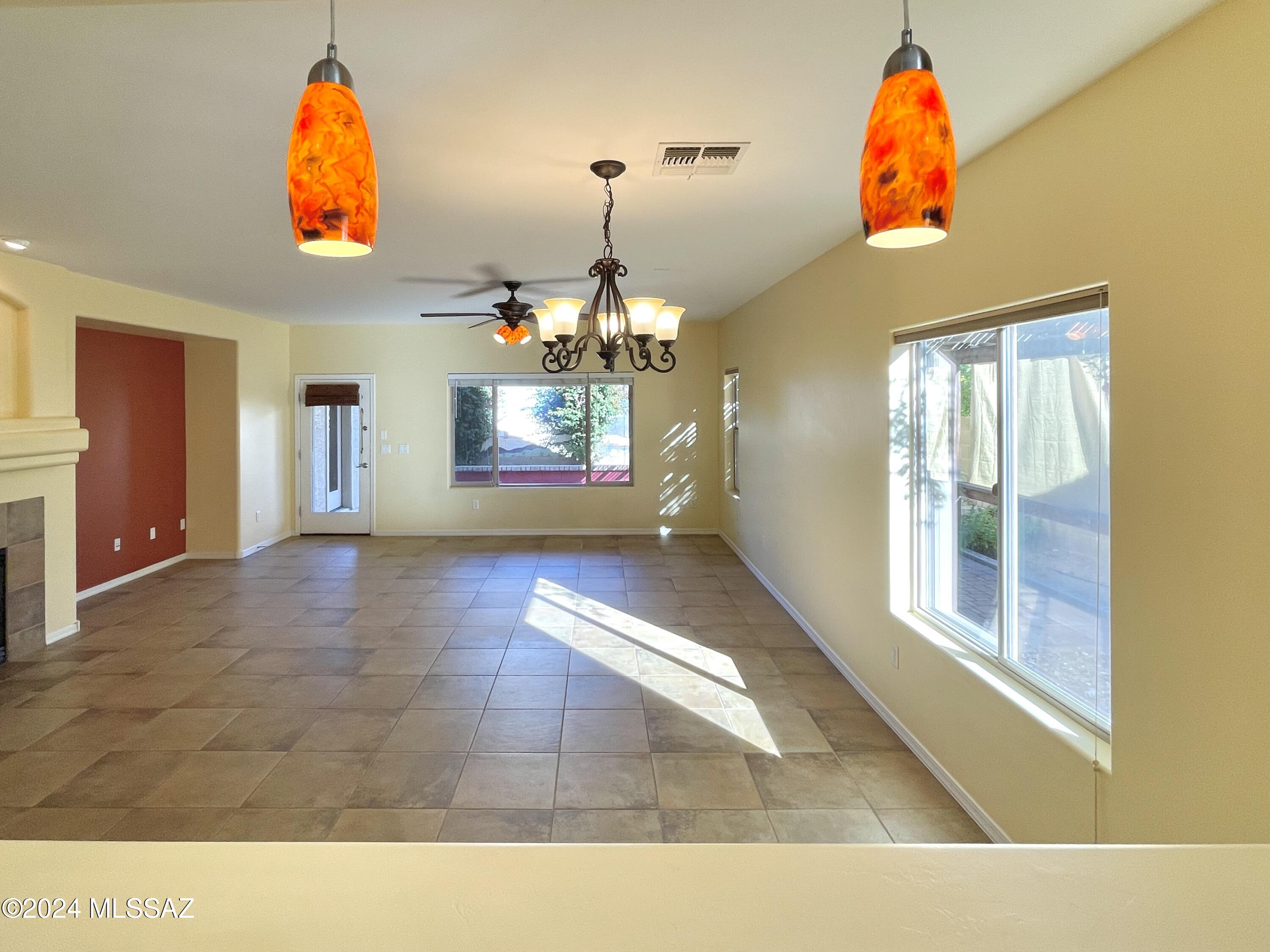 Rancho Vistoso NGHB 10 & 11 (1-360) - Residential Lease