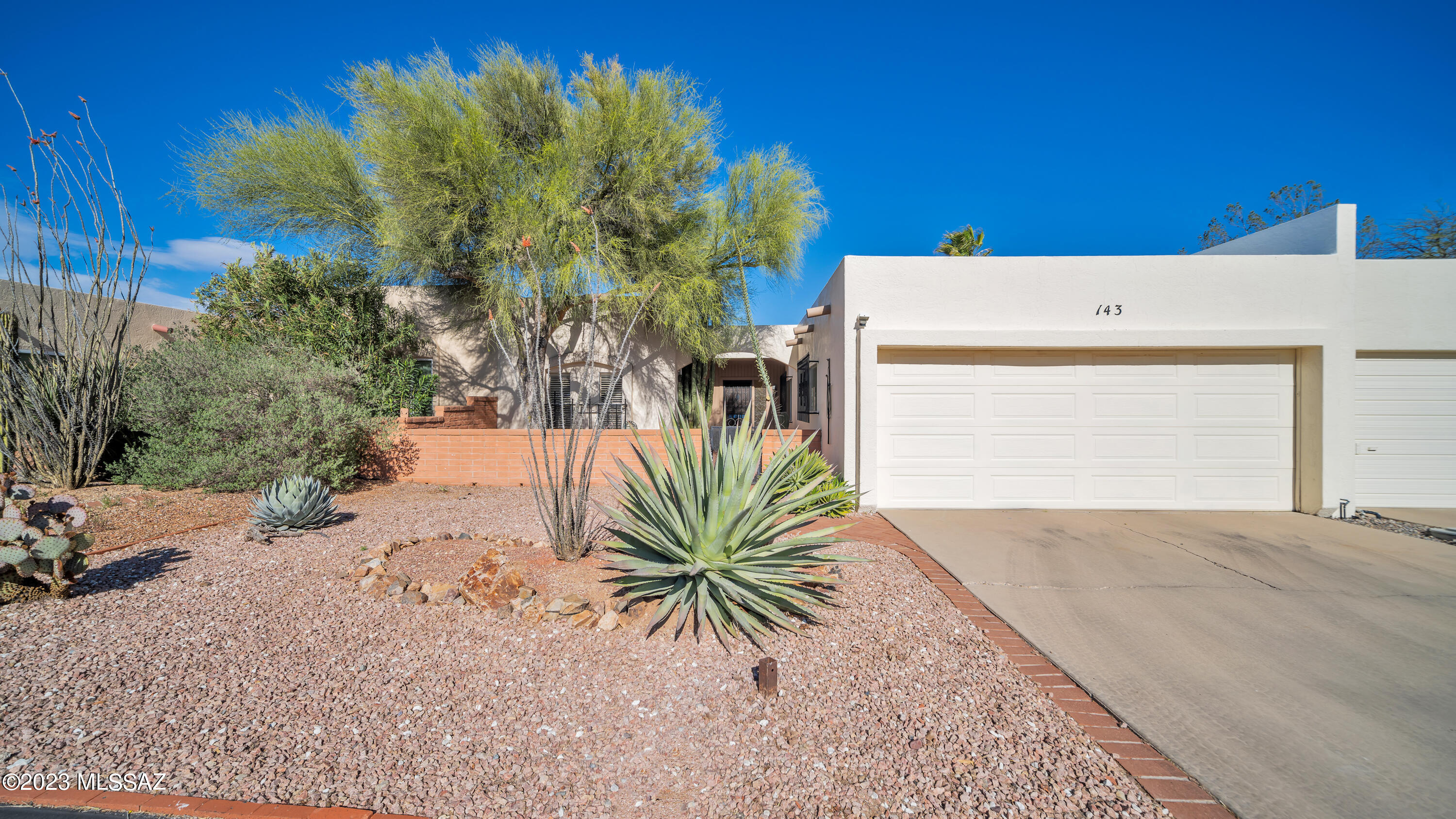 Green Valley Townhouses NO.6(1-84) - Residential