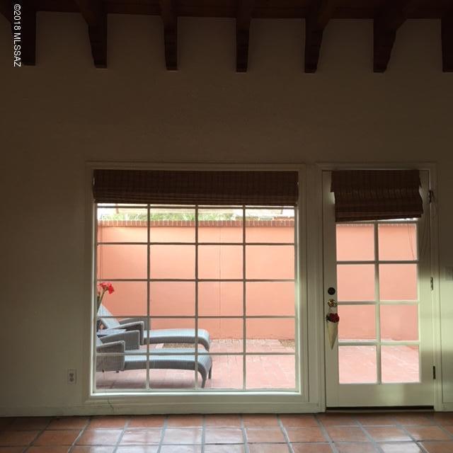 La Querencia Twnhms (1-8) - Residential