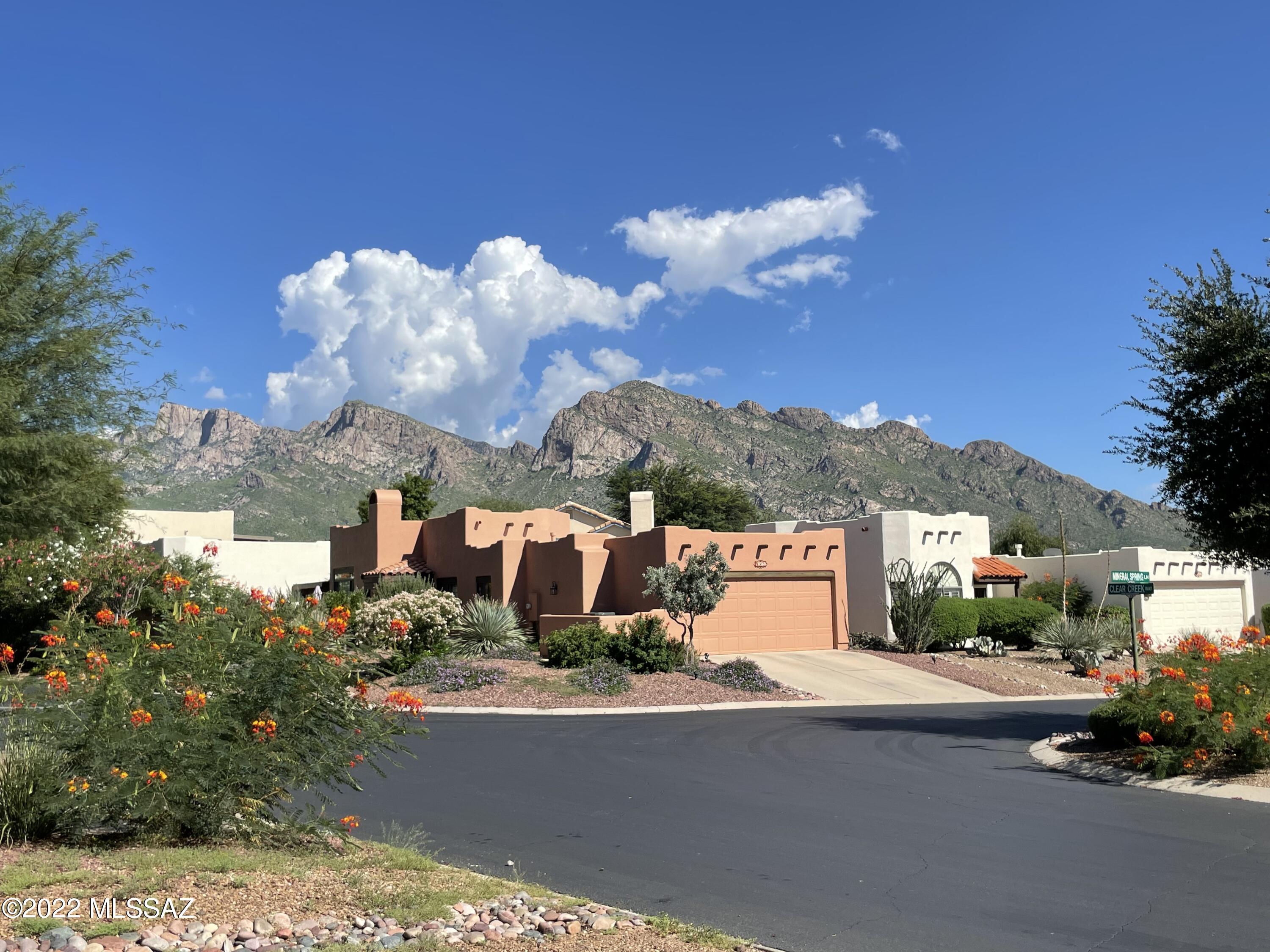 Villages Of La Canada (The) - Residential