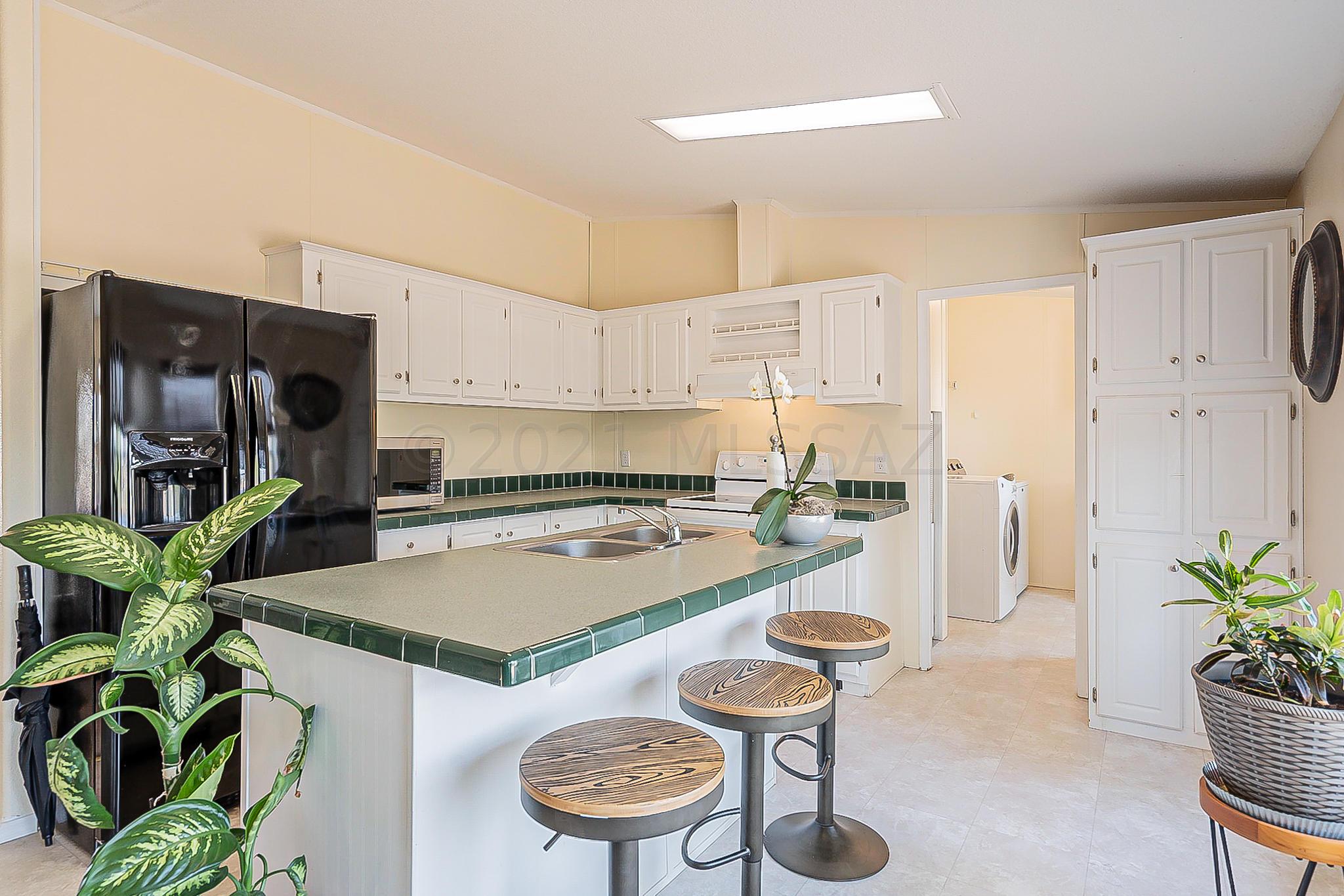 J Six Ranchettes 6 - Residential