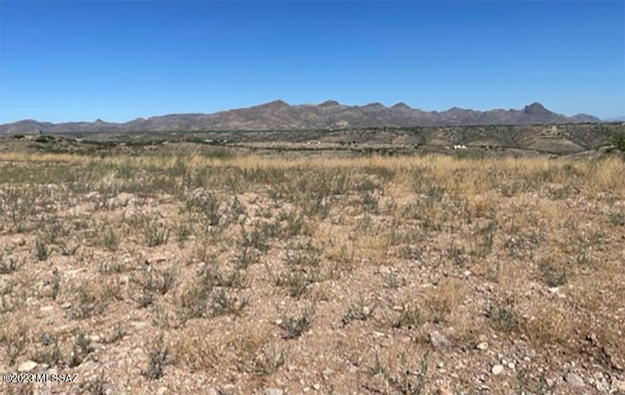 West Rio Rico  ridgetop view property now available for your custom home. Property includes work done for building preparation:
Flag/Stake, Passing Perc Test, Drive and excavated level house pad.  Come and take a closer look!