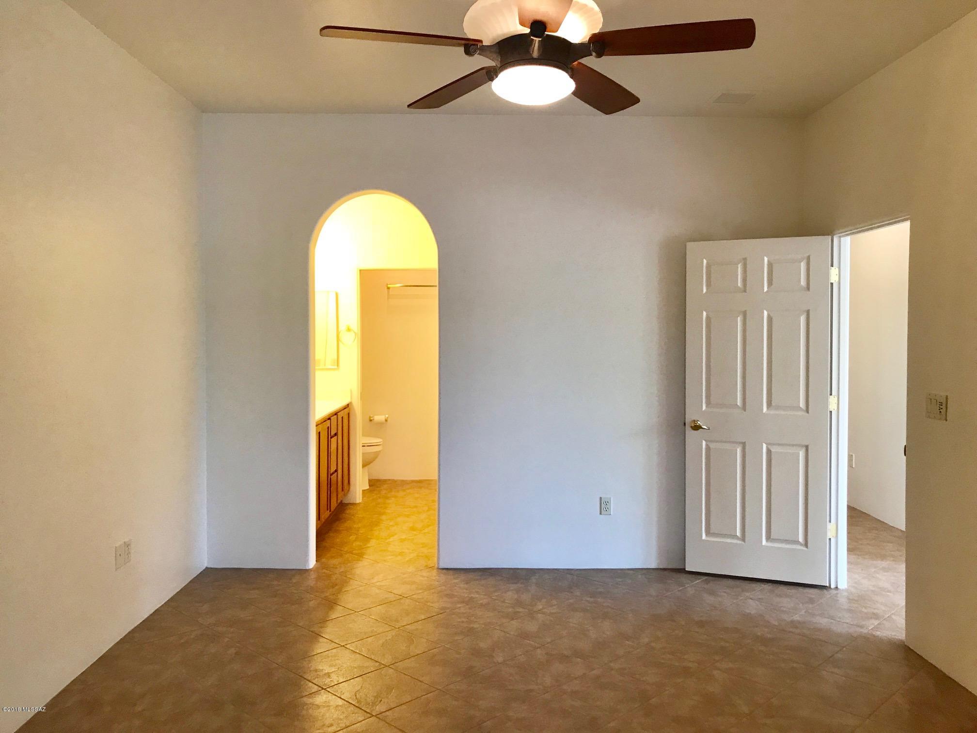 Kinney Village (1-112) - Residential