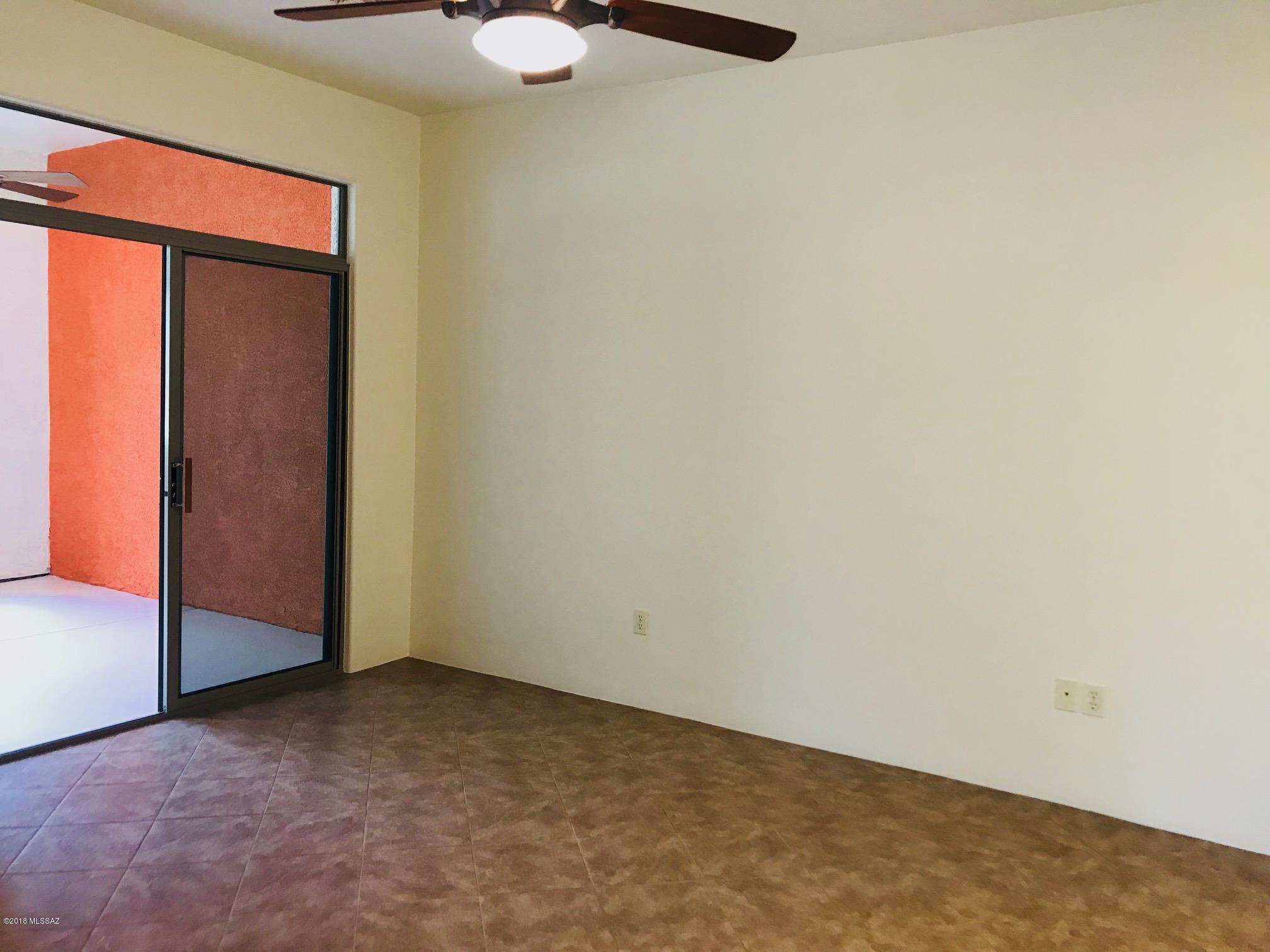 Kinney Village (1-112) - Residential